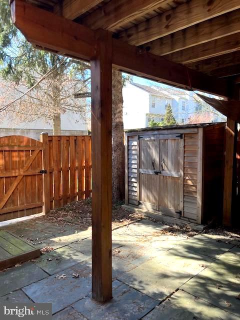 PINECREST - Residential Lease