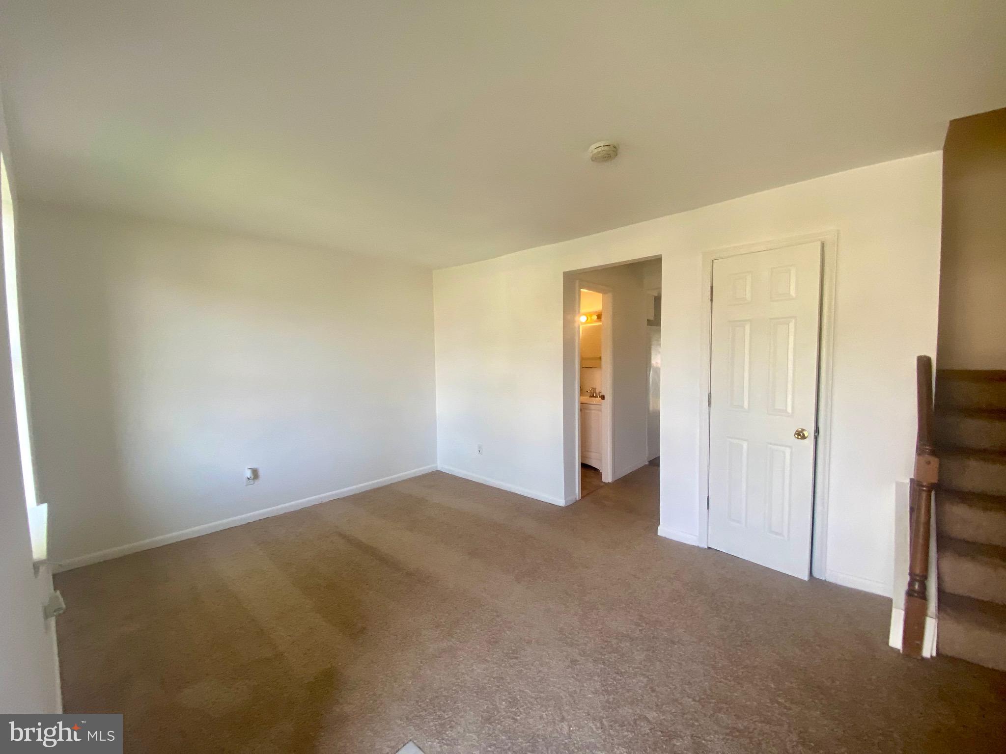 CARROLLWOOD MANOR - Residential