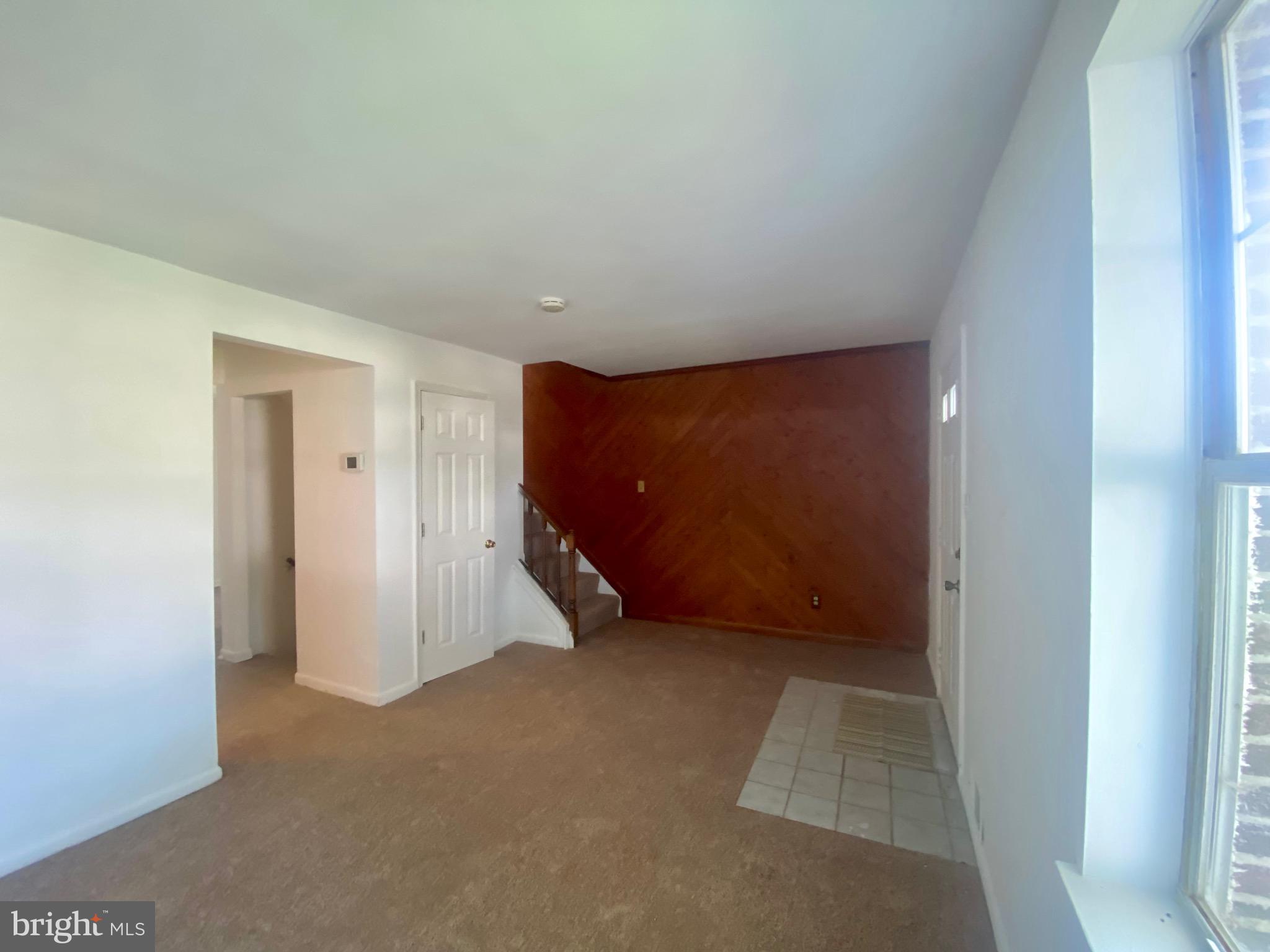 CARROLLWOOD MANOR - Residential