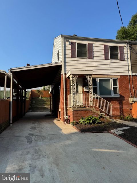 Photo of 3204 Henderson Avenue, SILVER SPRING, MD 20902 (MLS # MDMC2248118)