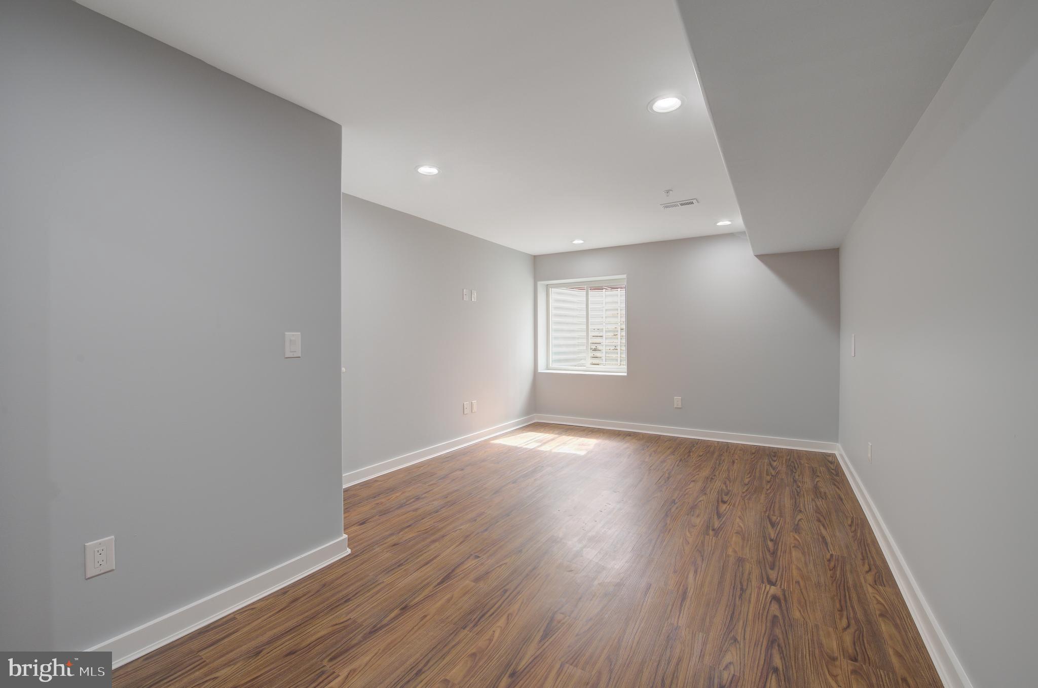 EAST PASSYUNK CROSSING - Residential