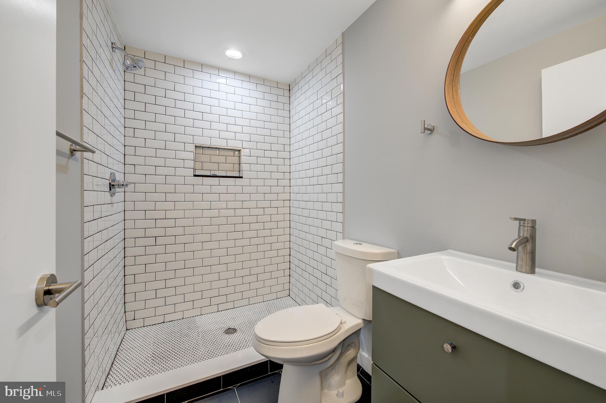 EAST PASSYUNK CROSSING - Residential