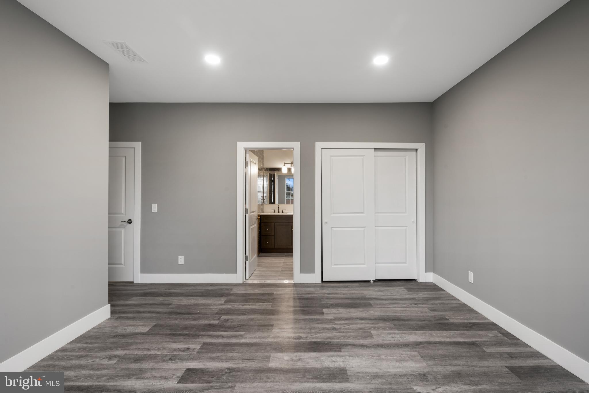 NOTTINGHAM VIL - Residential