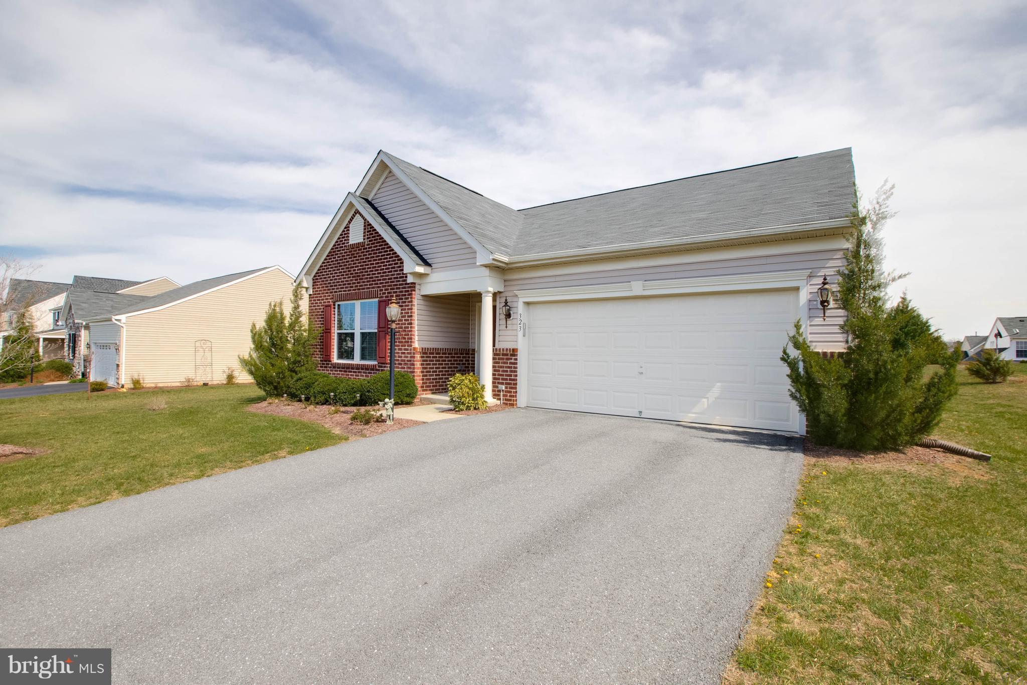 HOLLY HILL - Residential