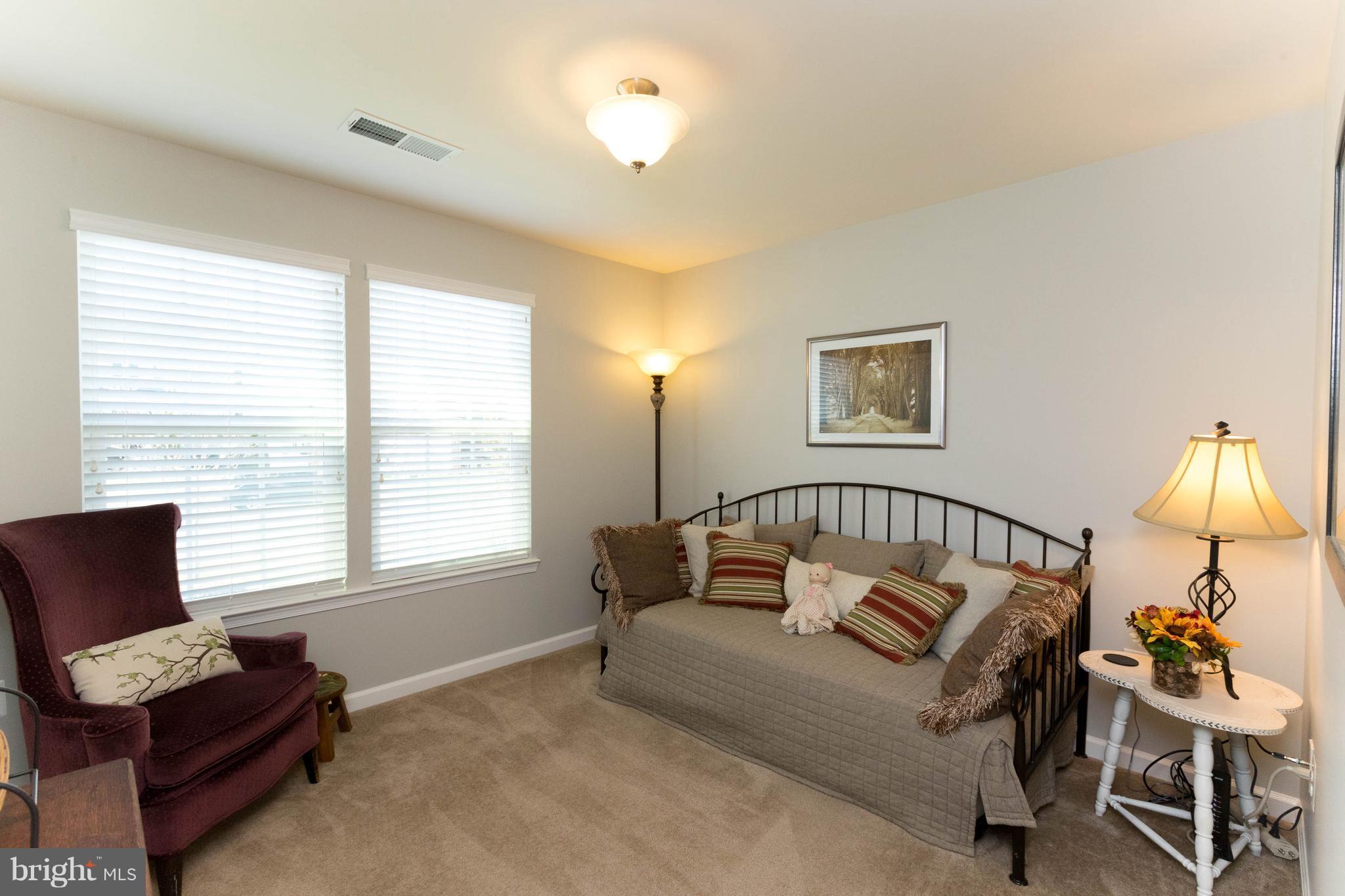 HOLLY HILL - Residential