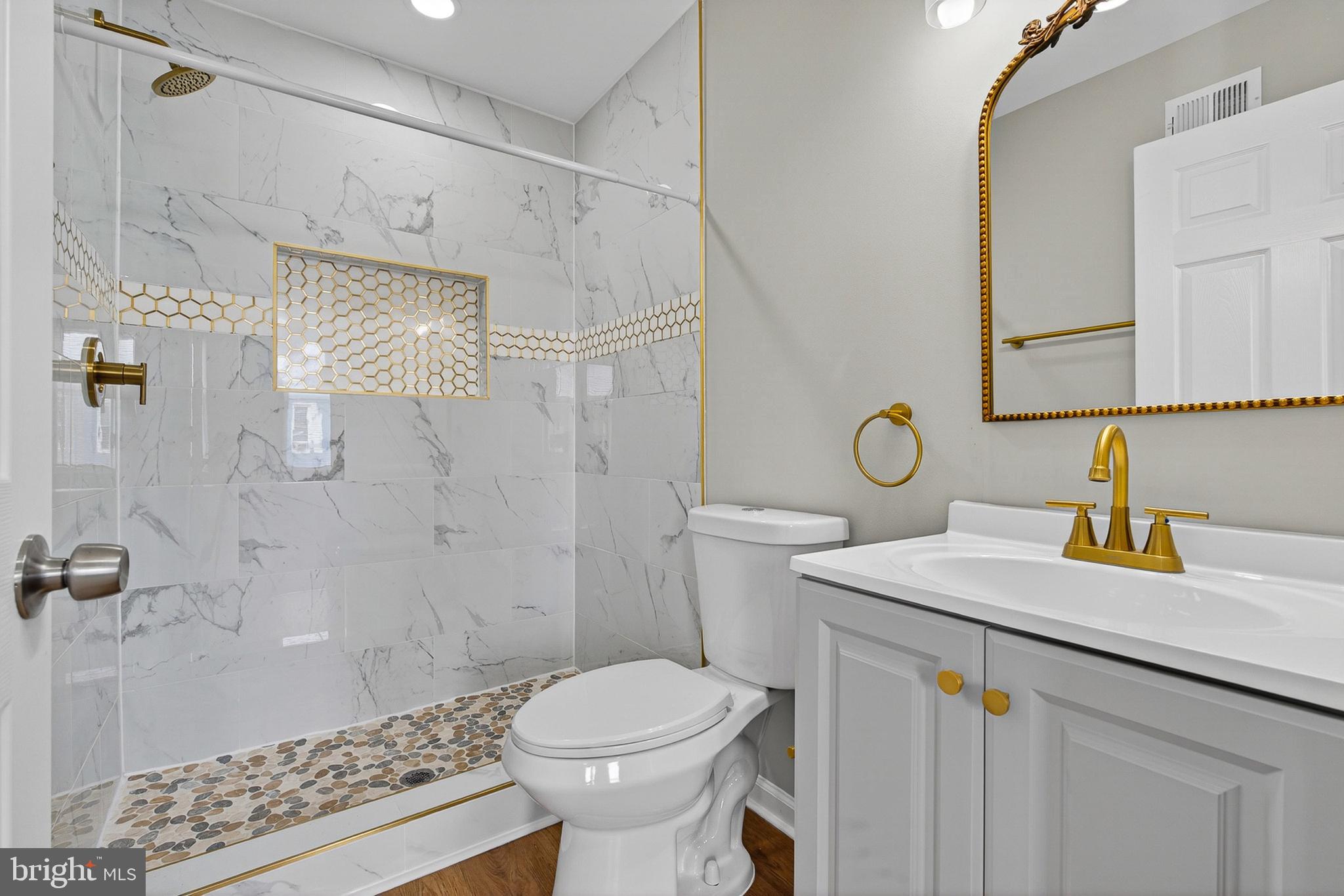 SANDTOWN-WINCHESTER - Residential