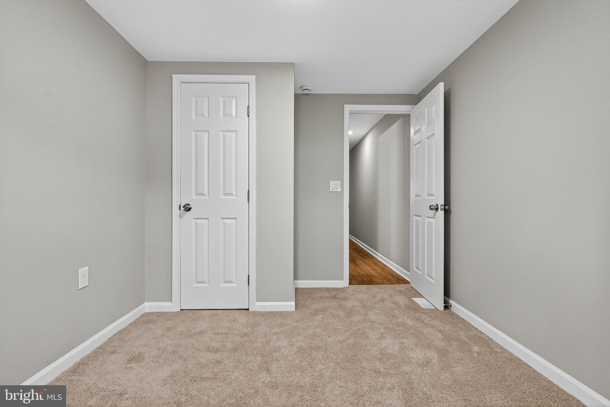 SANDTOWN-WINCHESTER - Residential