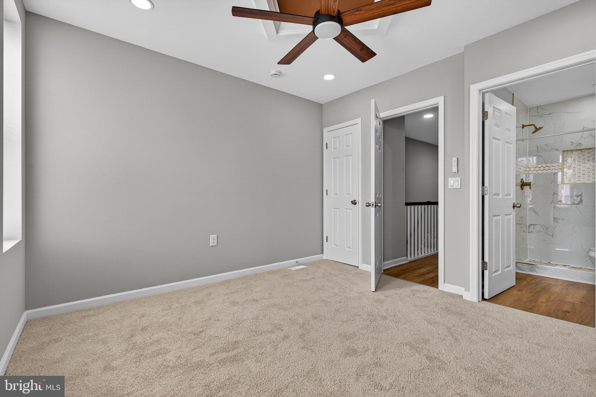 SANDTOWN-WINCHESTER - Residential