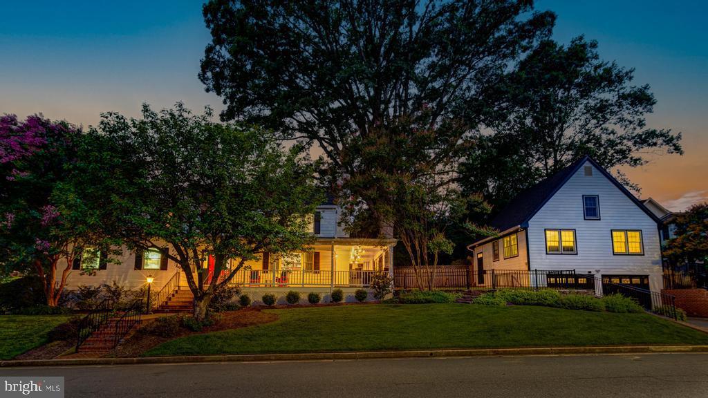 MILBURN TERRACE - Residential