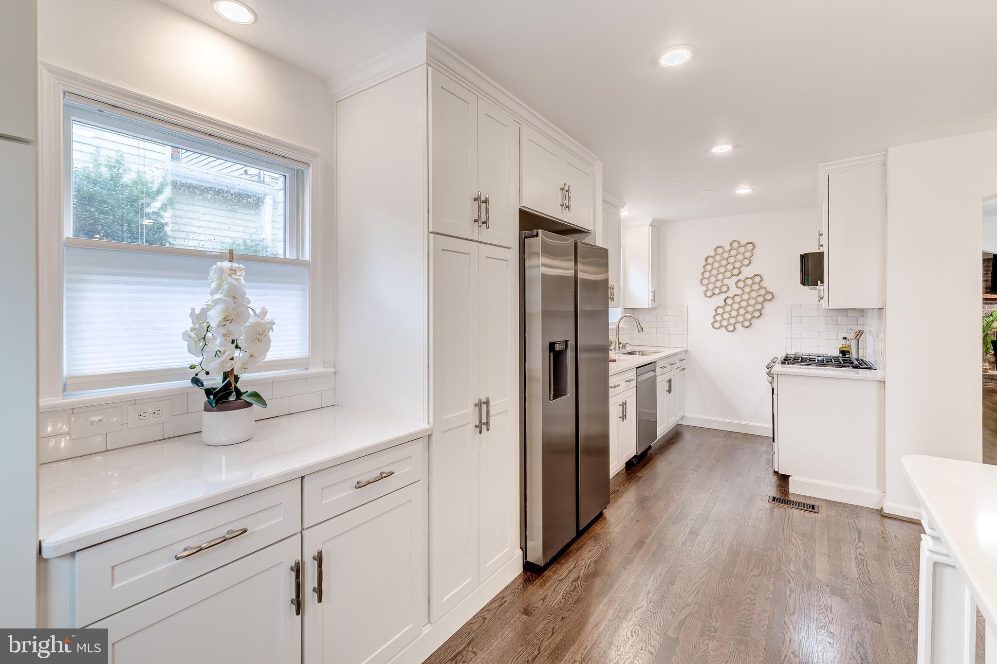 MILBURN TERRACE - Residential