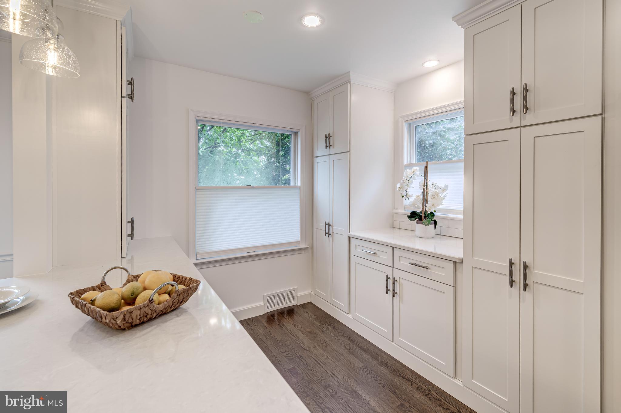 MILBURN TERRACE - Residential