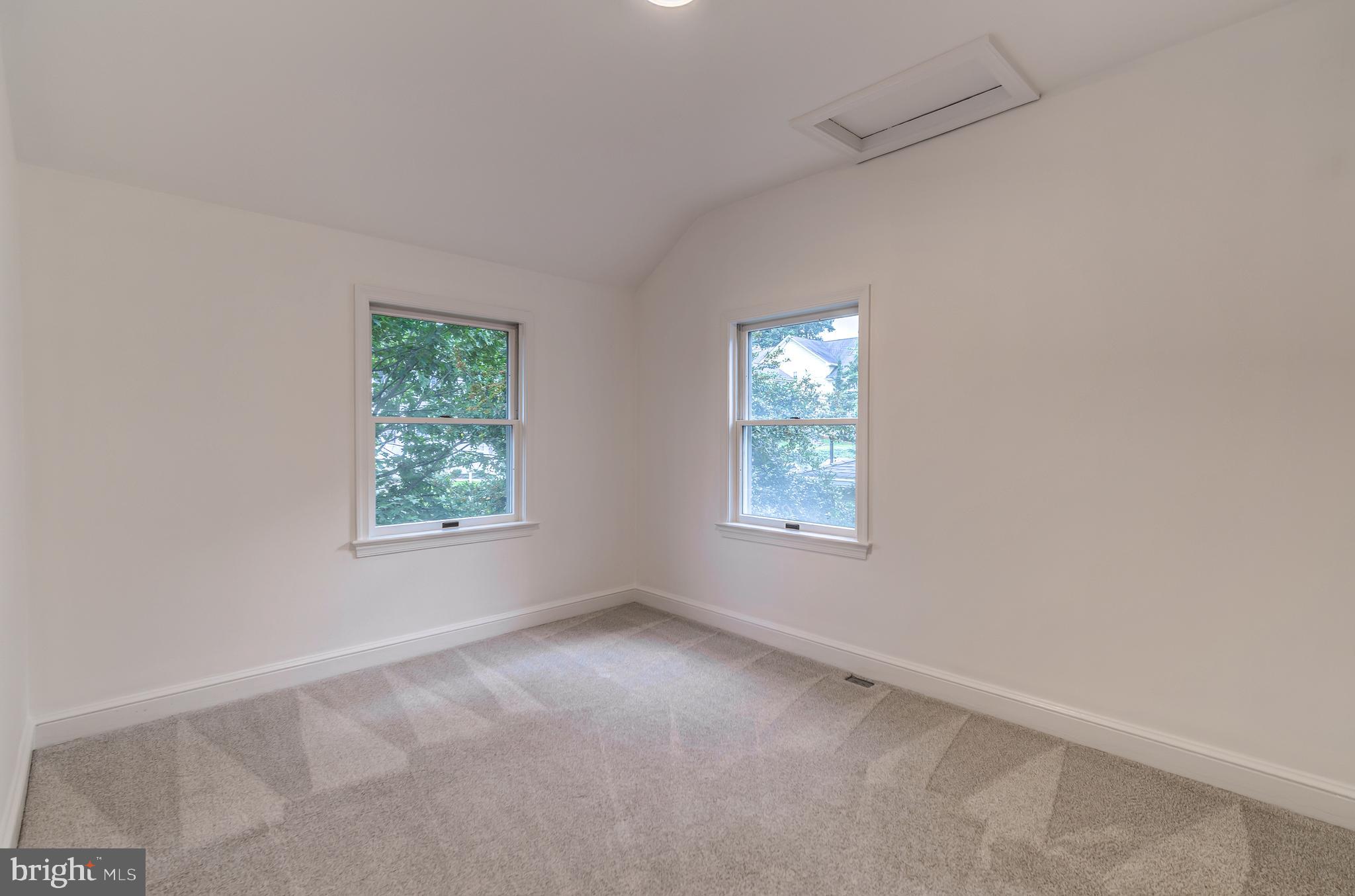 MILBURN TERRACE - Residential