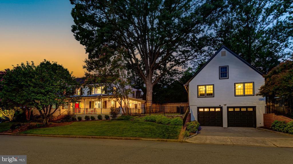 MILBURN TERRACE - Residential