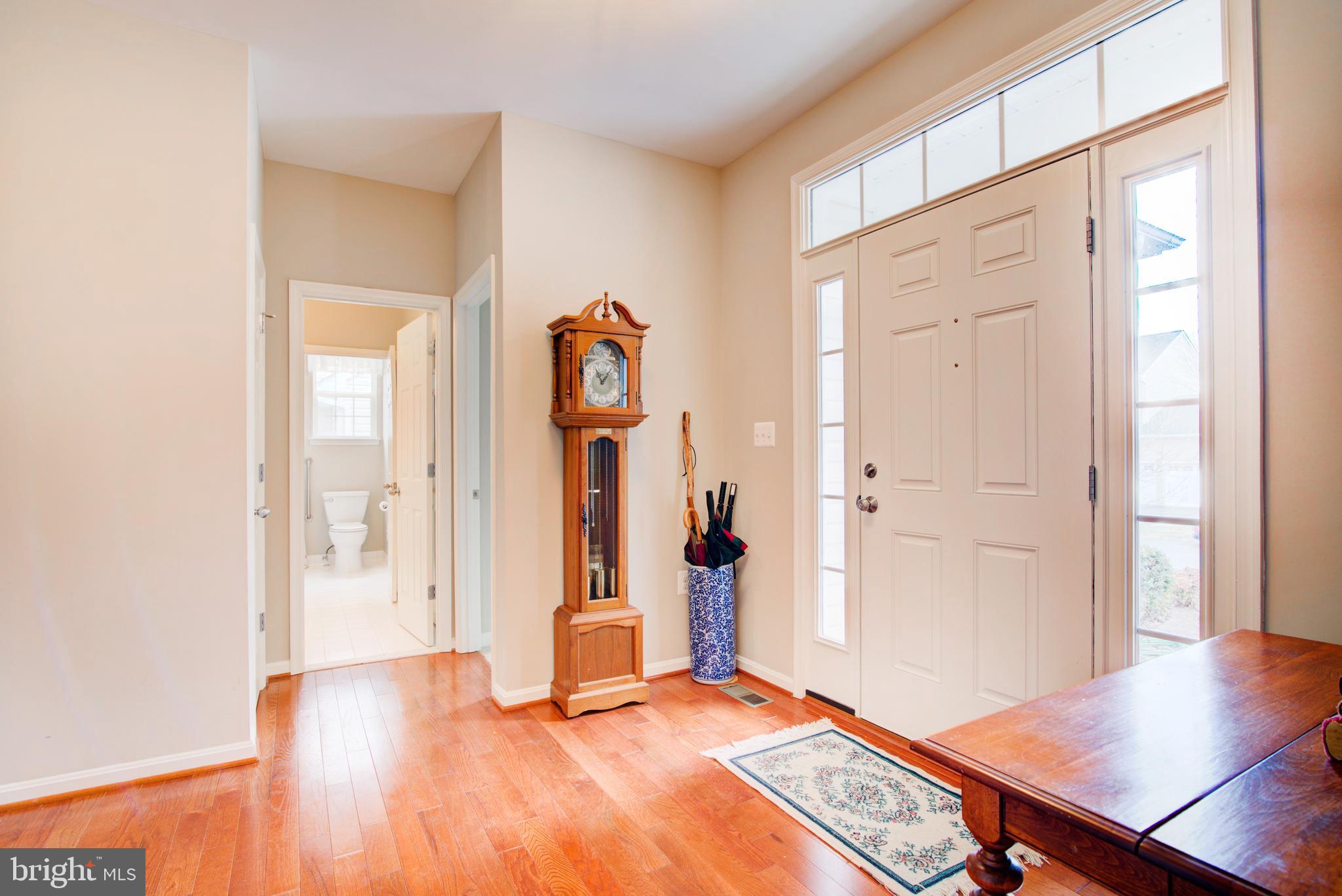 LAKE POINT ROUND HILL - Residential