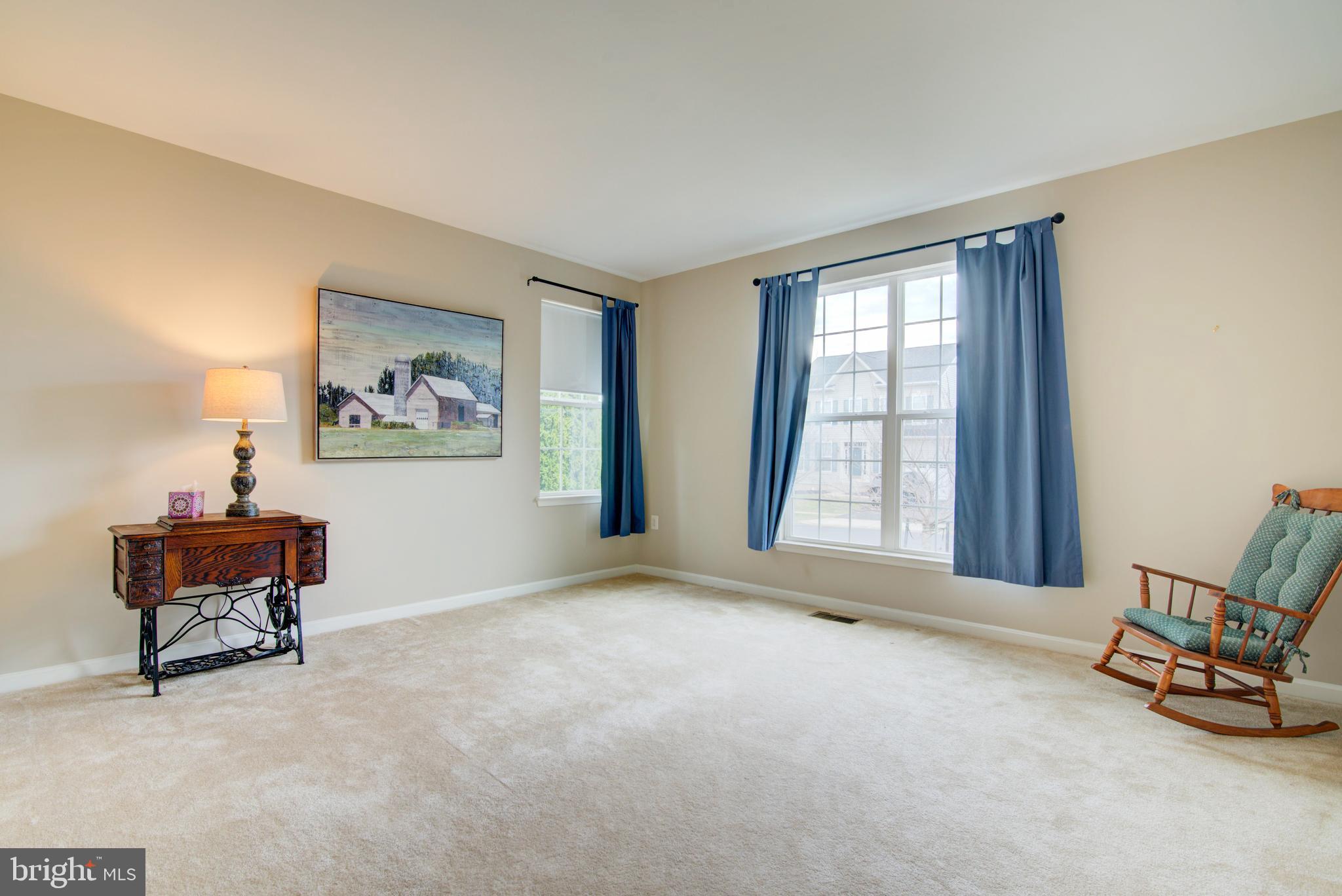 LAKE POINT ROUND HILL - Residential