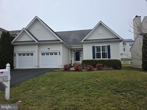 17655 CLEVELAND PARK DRIVE ROUND HILL VA 20141
