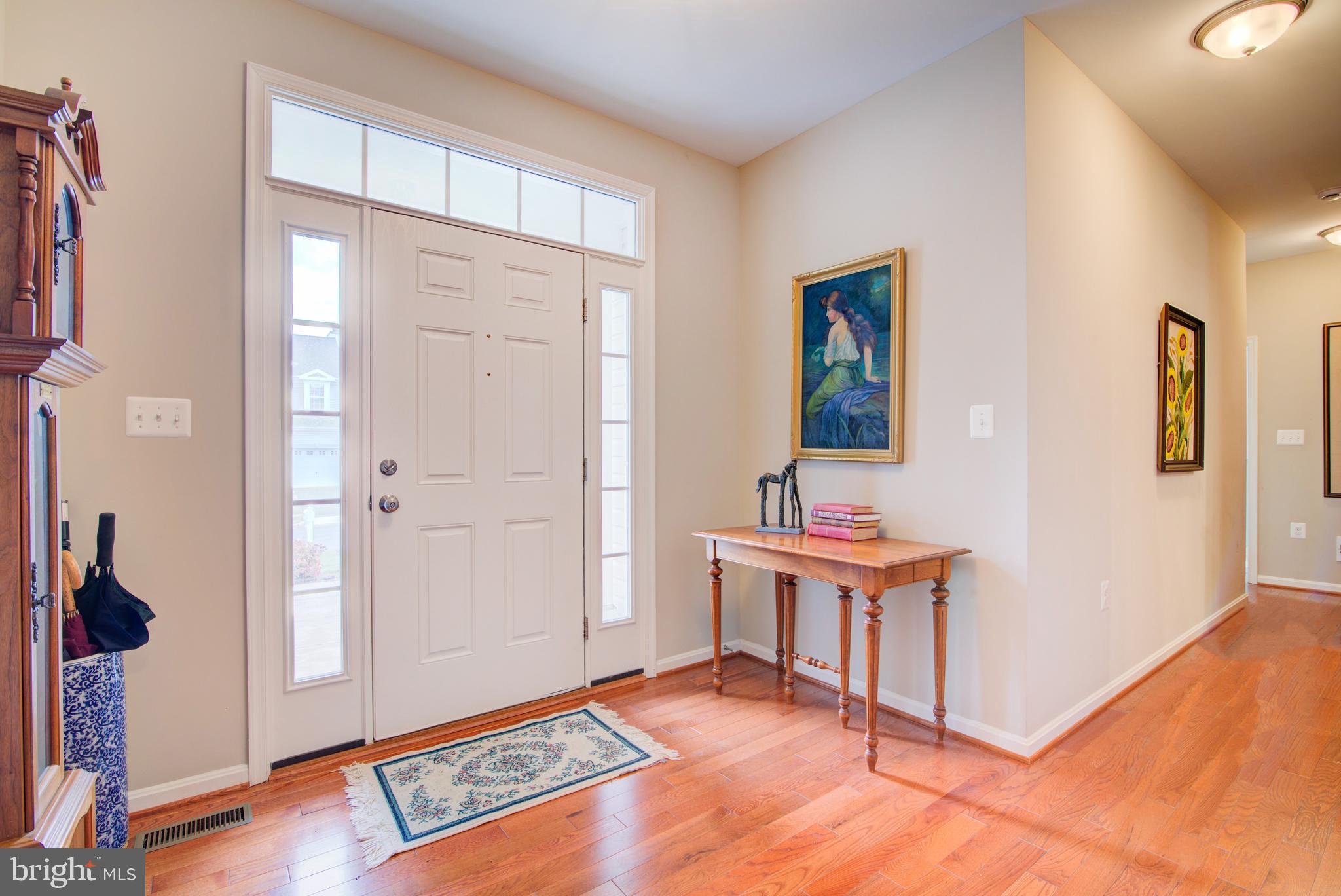 LAKE POINT ROUND HILL - Residential