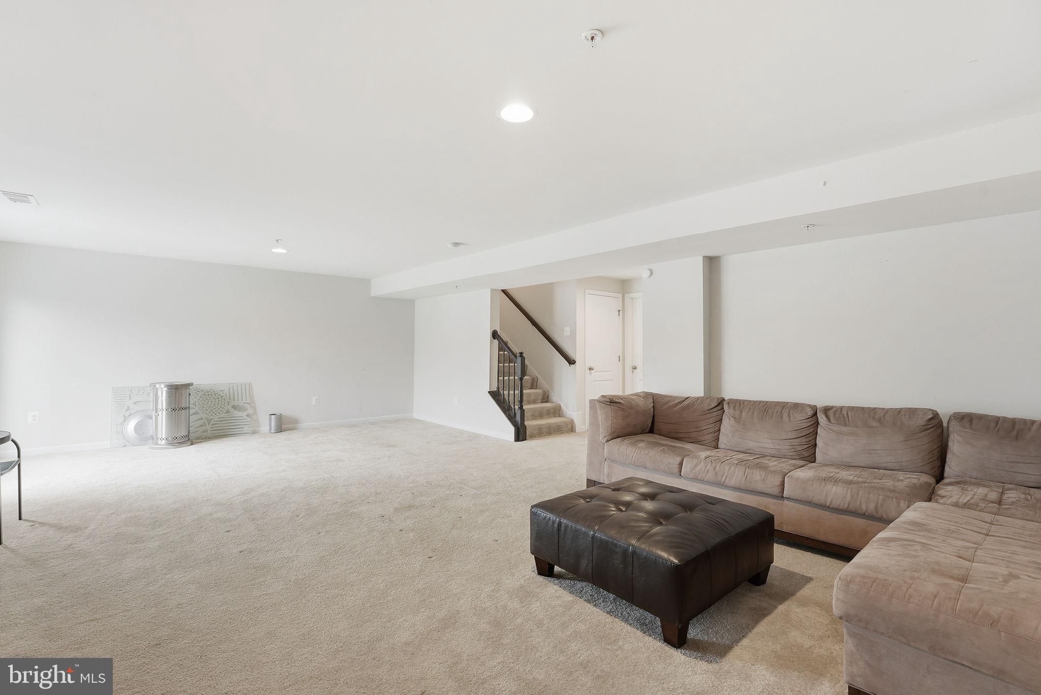 MARSHALL ESTATES - Residential