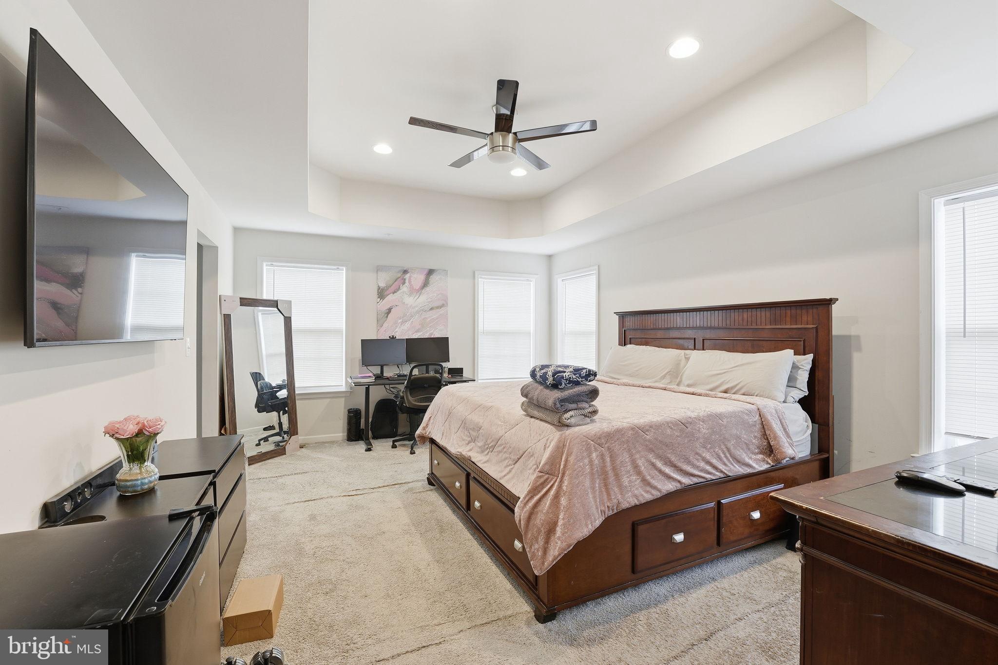 MARSHALL ESTATES - Residential