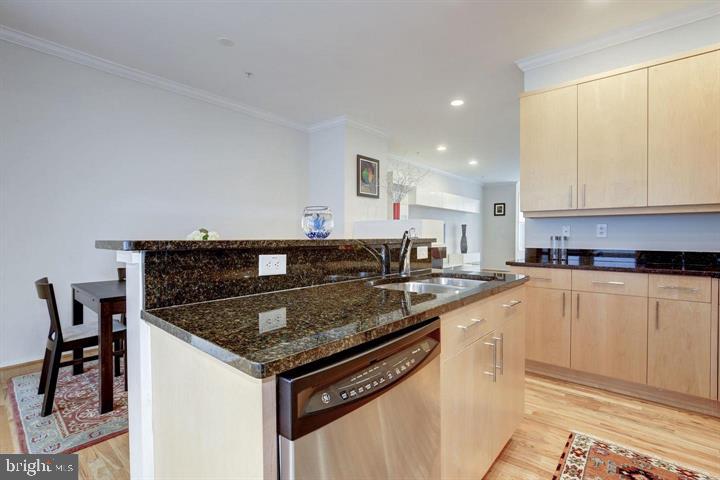 BROMPTONS AT CHERRYDALE - Residential Lease