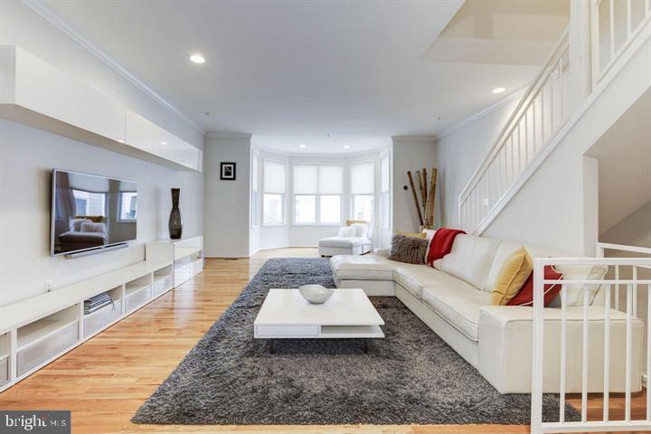 BROMPTONS AT CHERRYDALE - Residential Lease