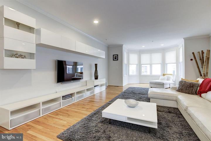 BROMPTONS AT CHERRYDALE - Residential Lease