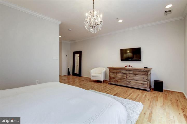 BROMPTONS AT CHERRYDALE - Residential Lease