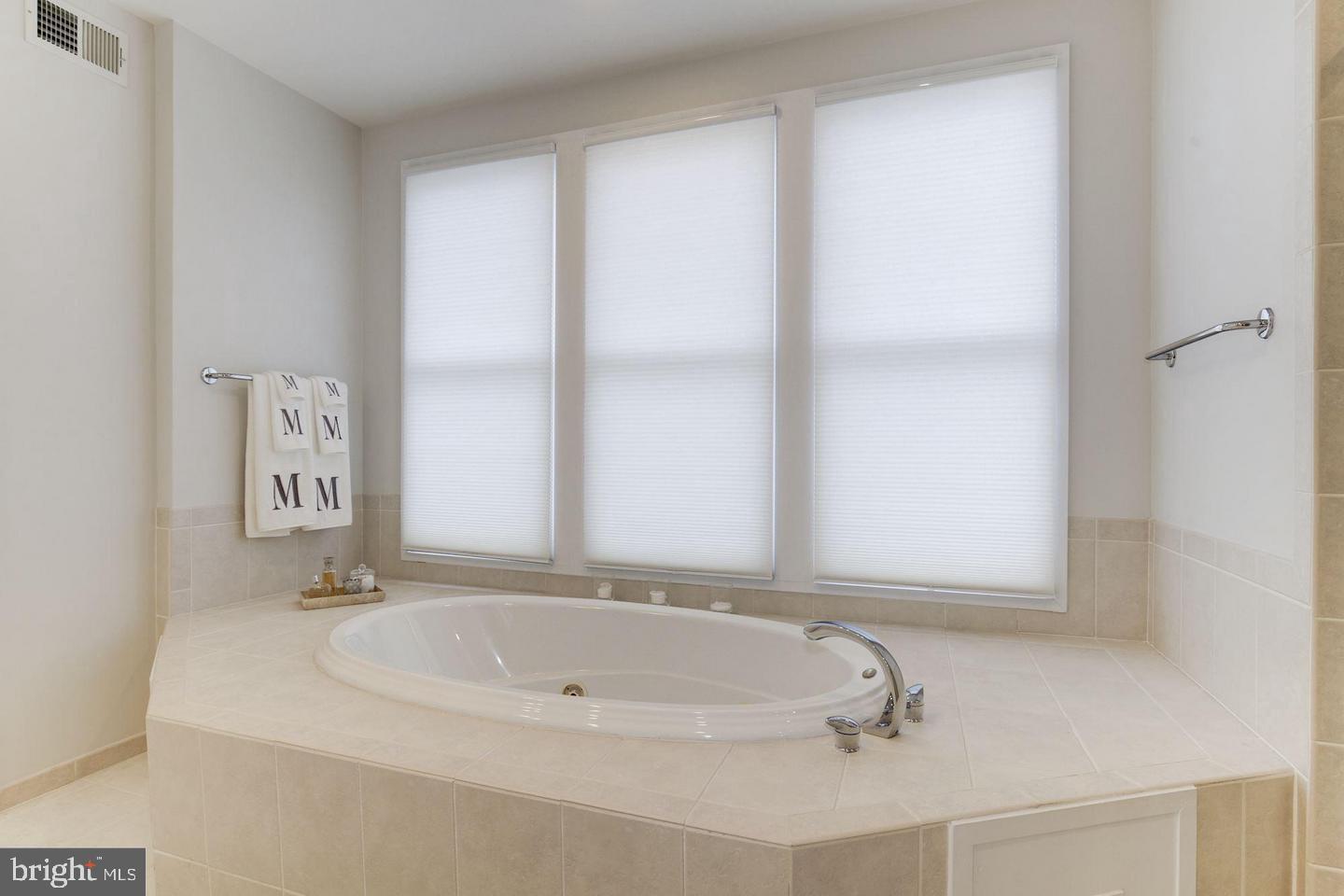 BROMPTONS AT CHERRYDALE - Residential Lease