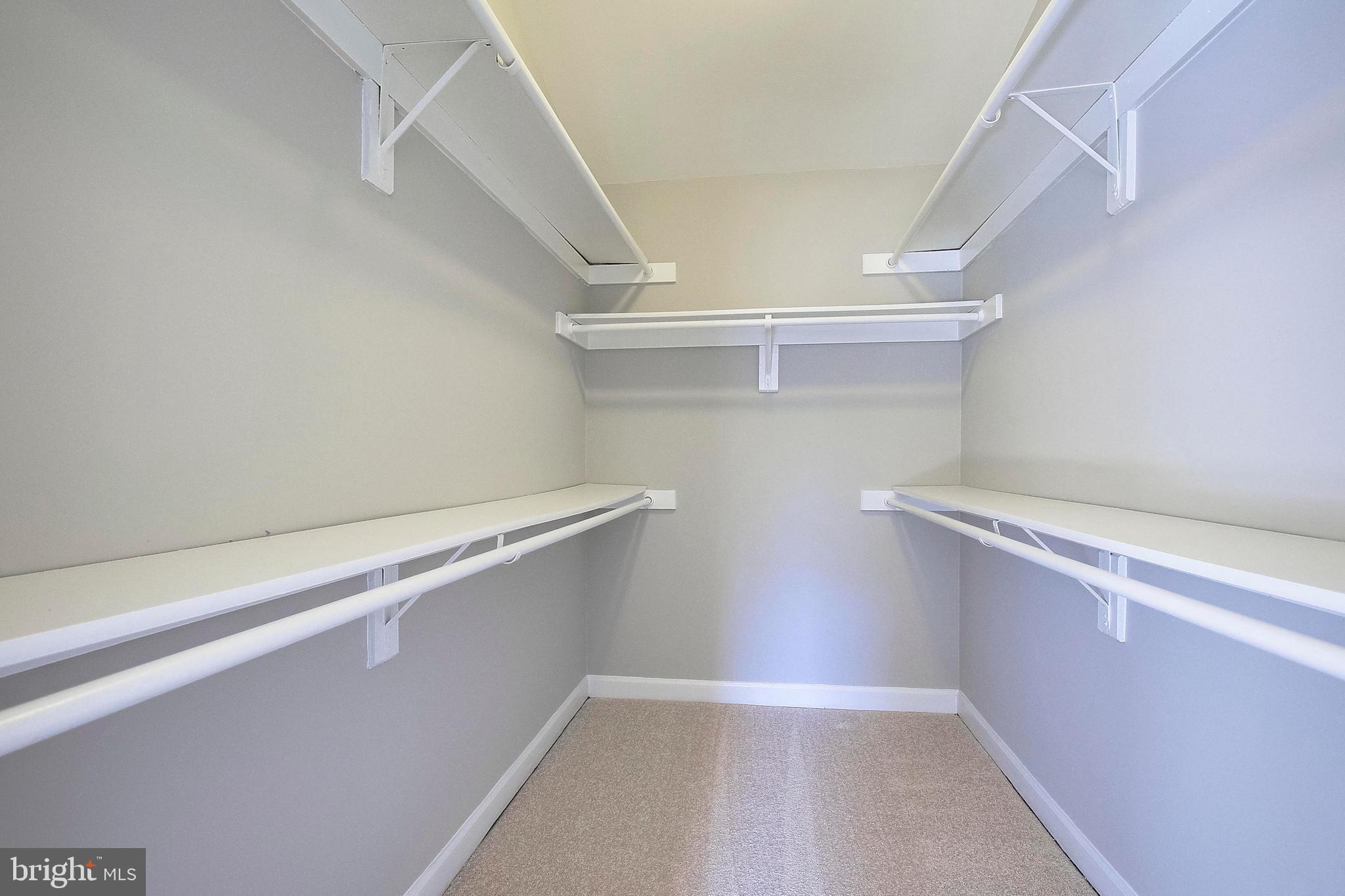 VILLAGE OF LONG REACH - Residential