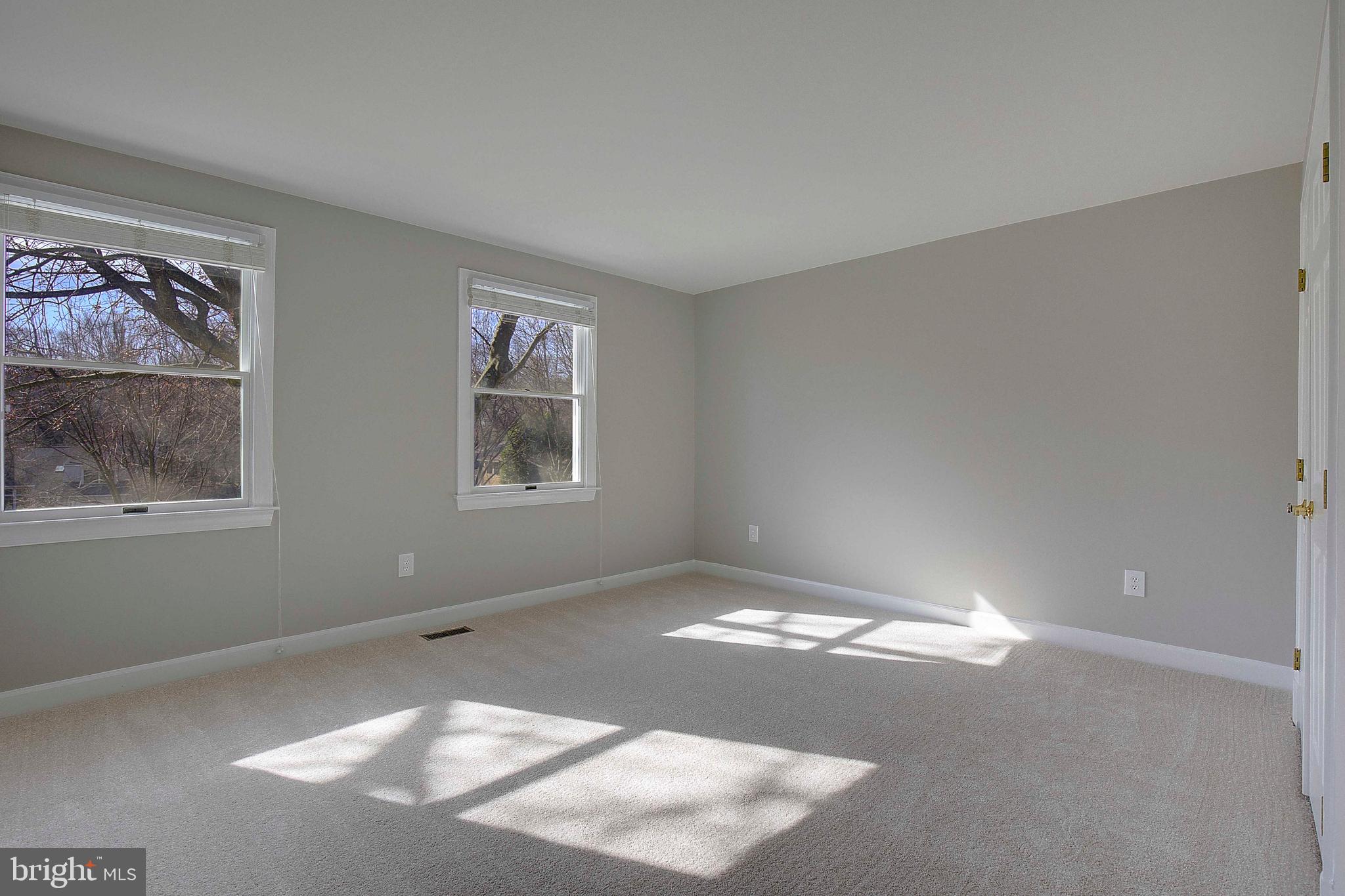 VILLAGE OF LONG REACH - Residential