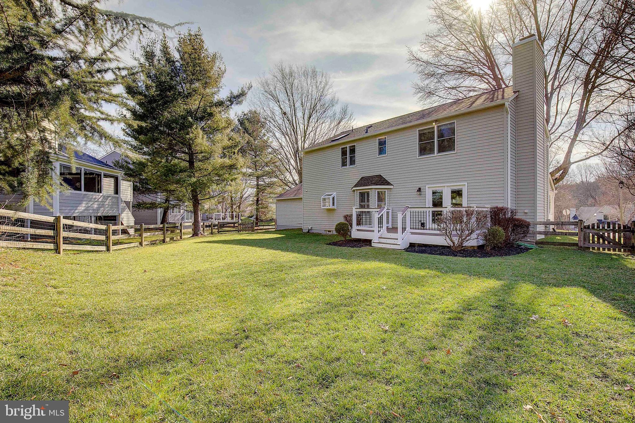 VILLAGE OF LONG REACH - Residential