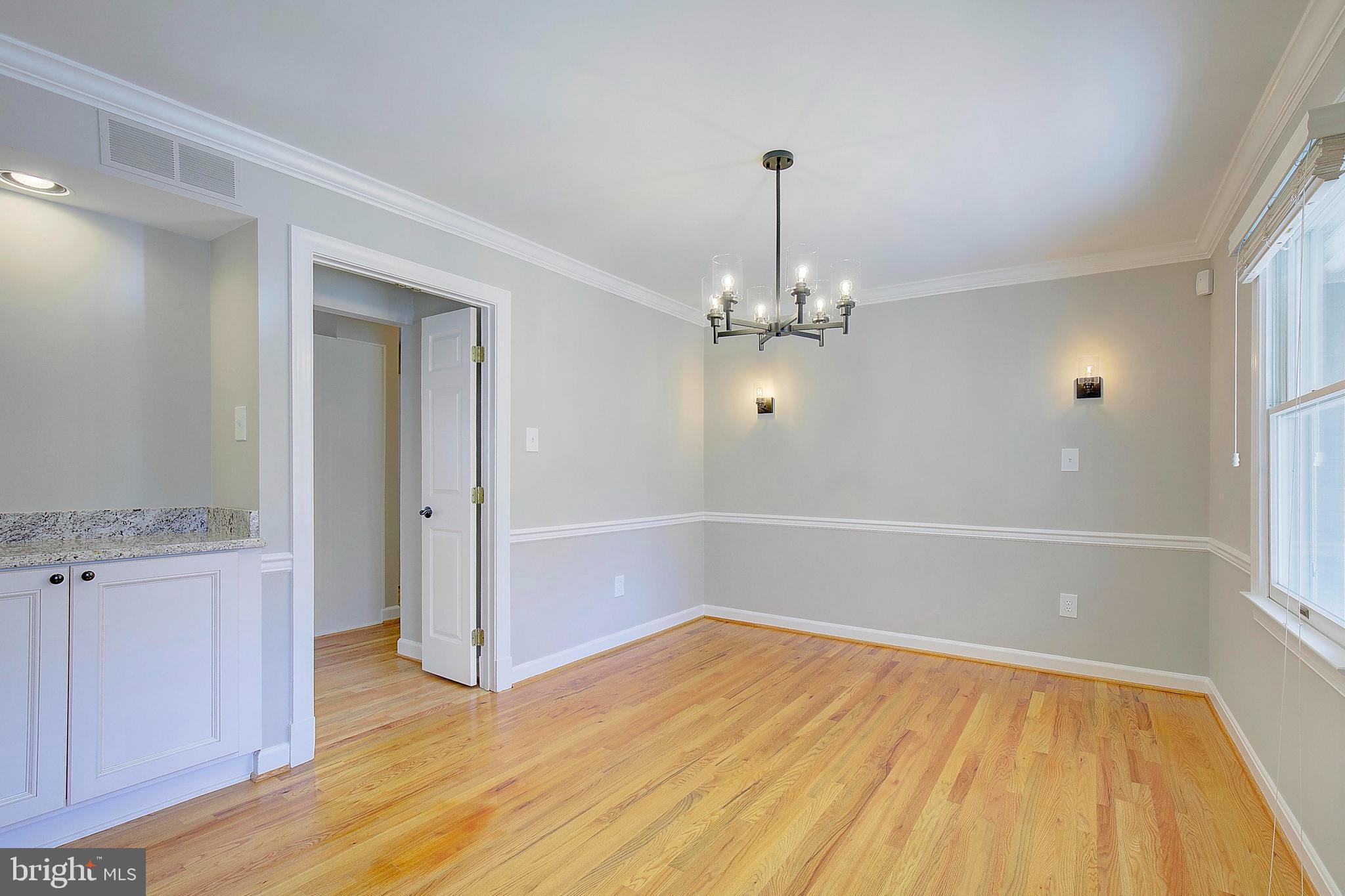 VILLAGE OF LONG REACH - Residential