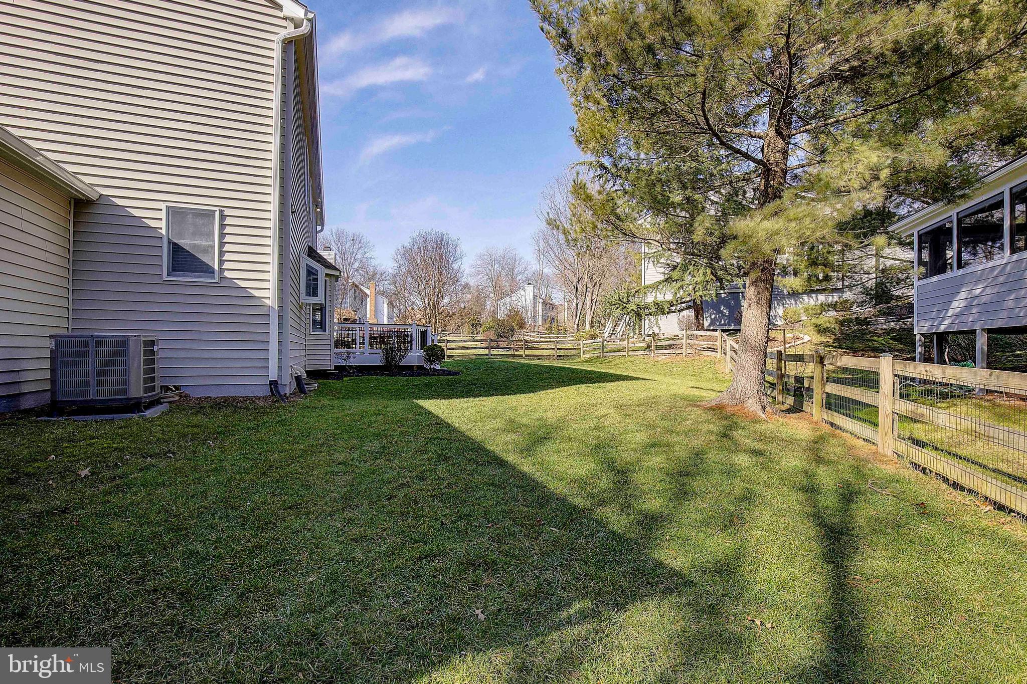 VILLAGE OF LONG REACH - Residential