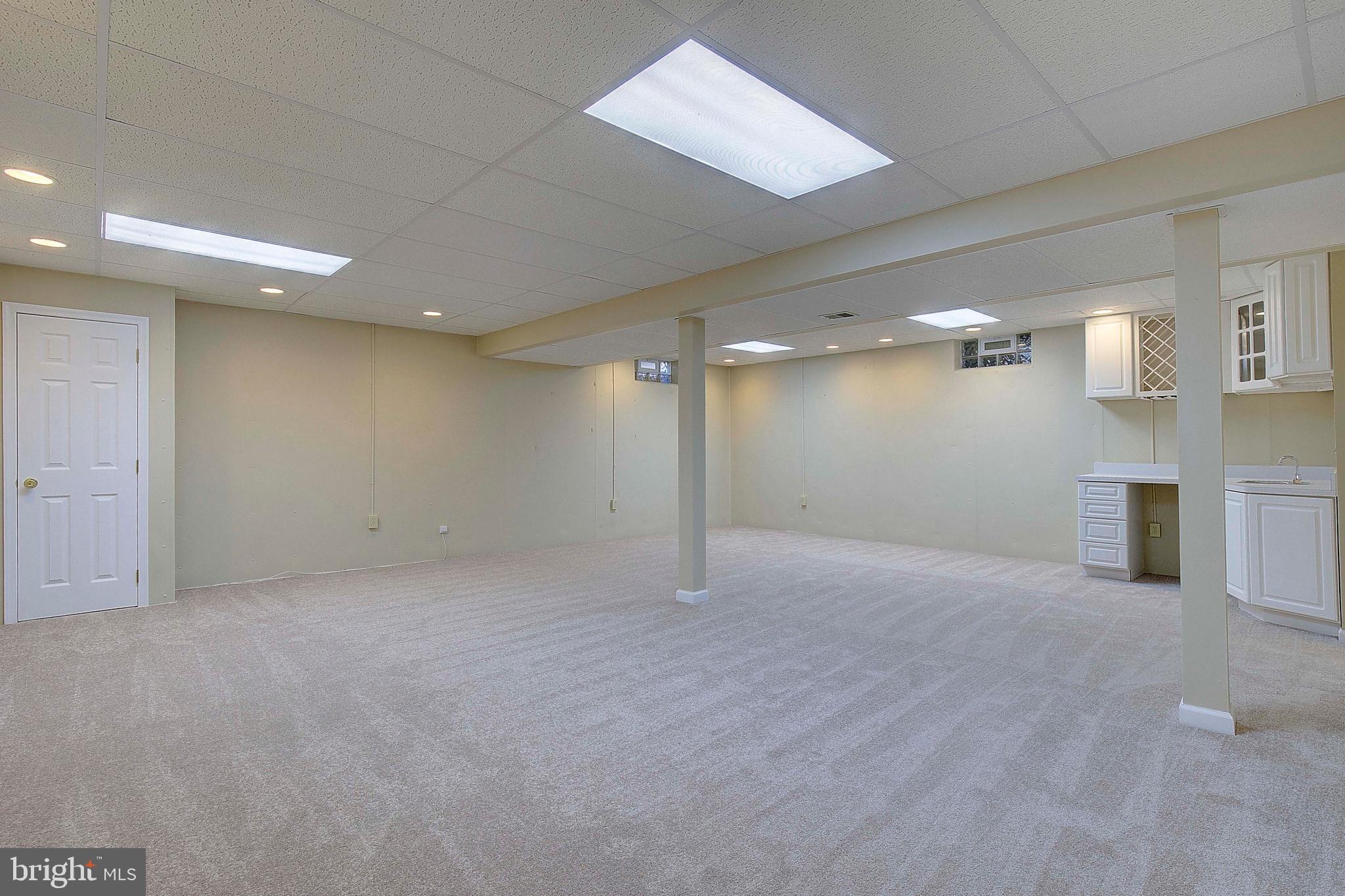 VILLAGE OF LONG REACH - Residential