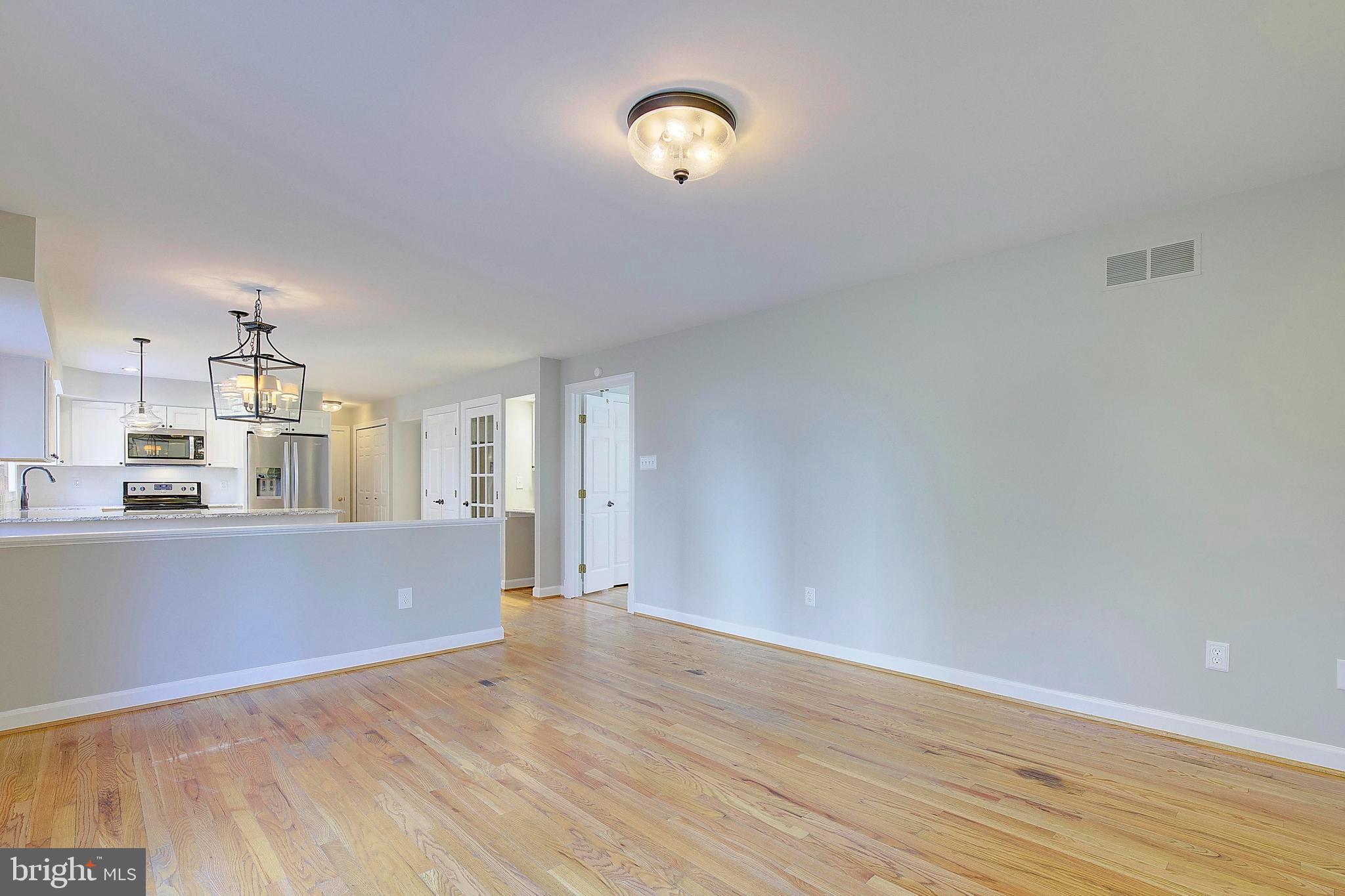 VILLAGE OF LONG REACH - Residential