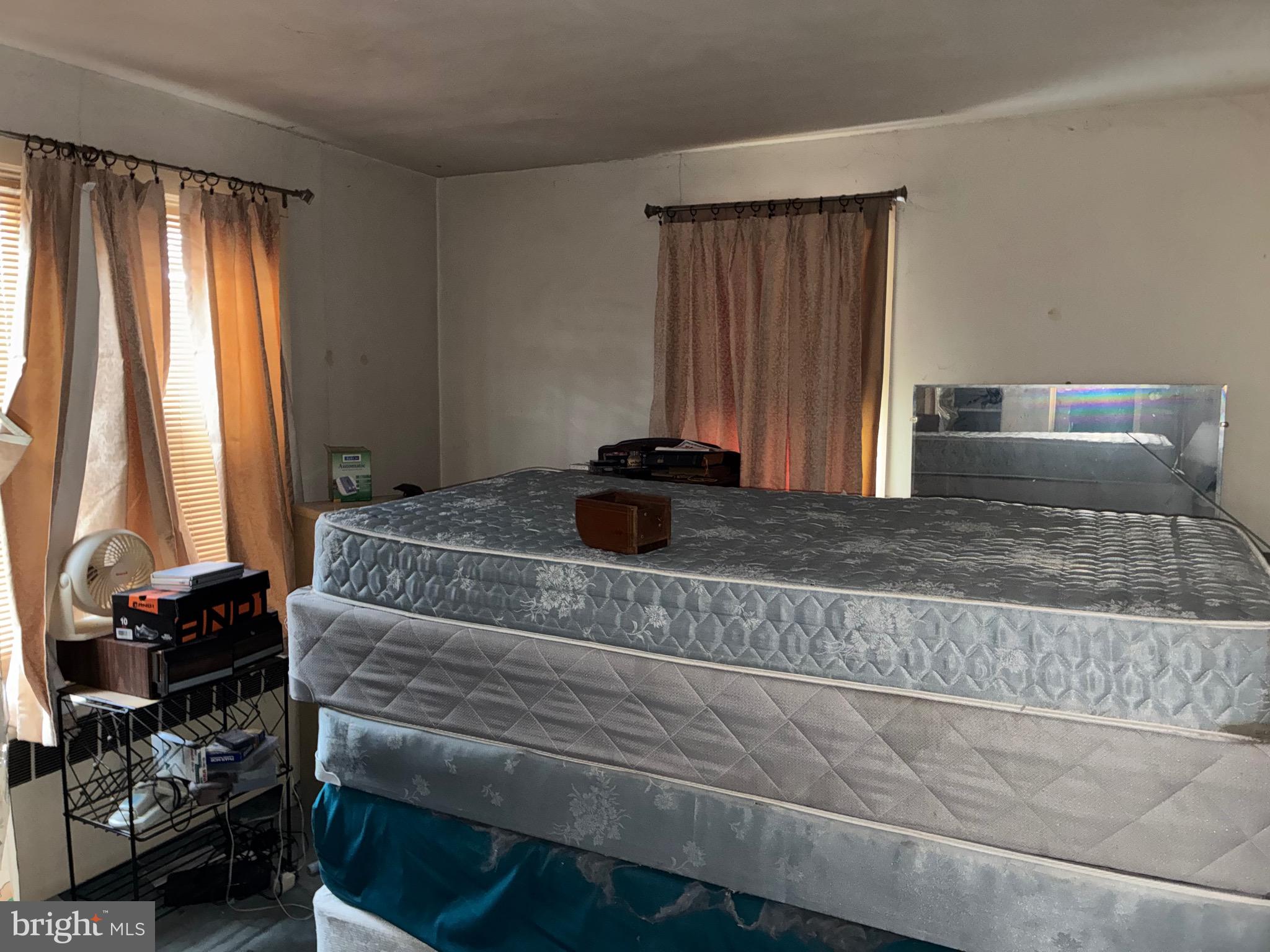 HYDE PARK - Residential