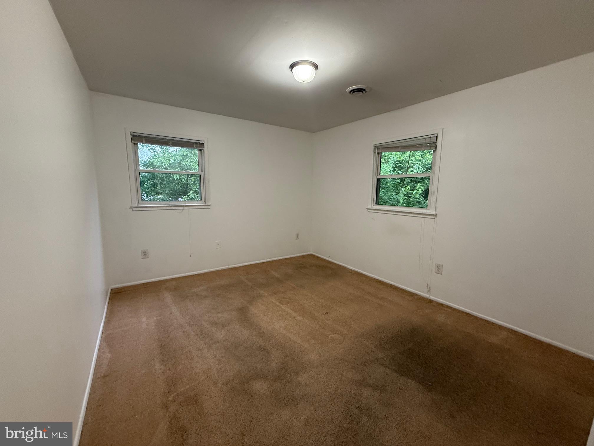 DALE CITY - Residential Lease