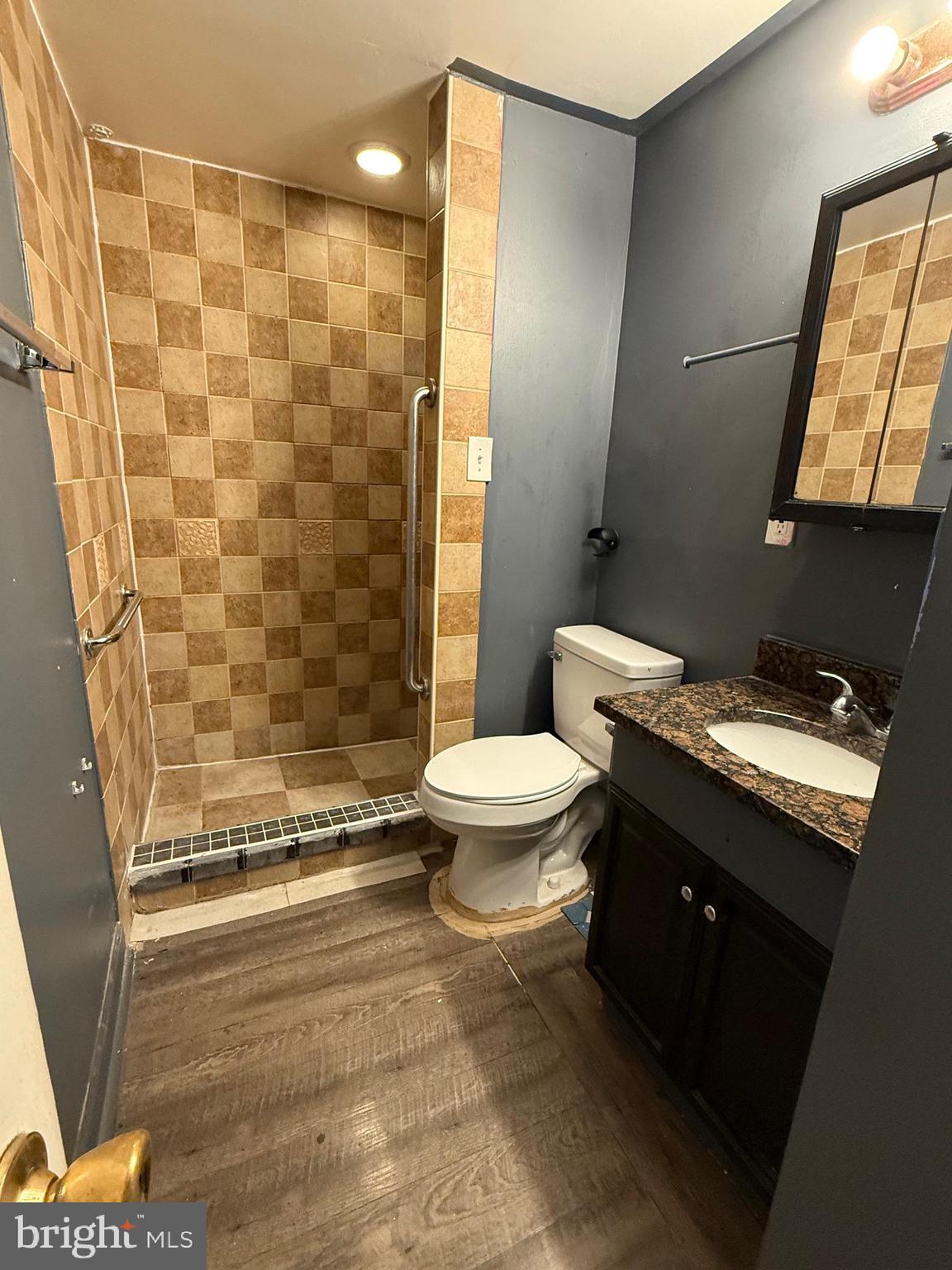 DALE CITY - Residential Lease