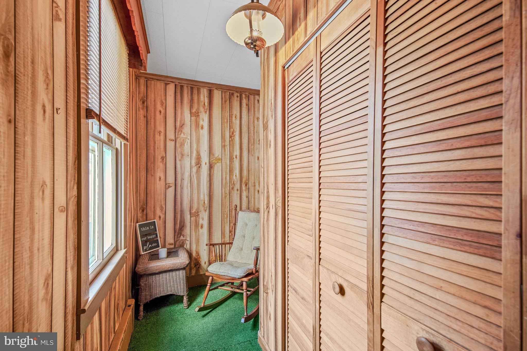 HISTORIC DISTRICT - Residential Lease