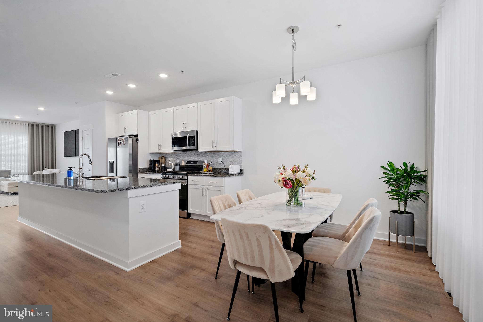 GAMBRILL VIEW - Residential