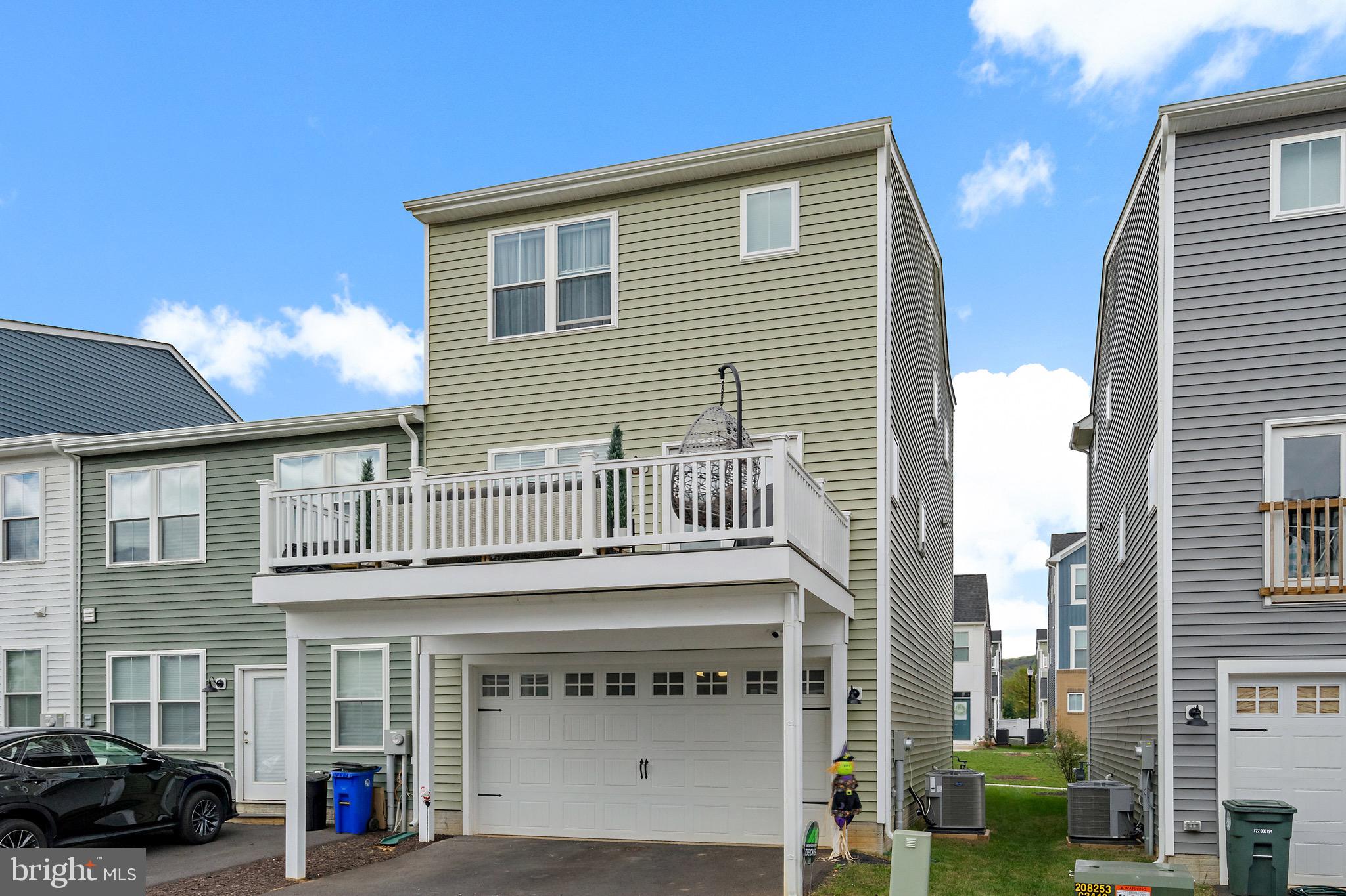 GAMBRILL VIEW - Residential