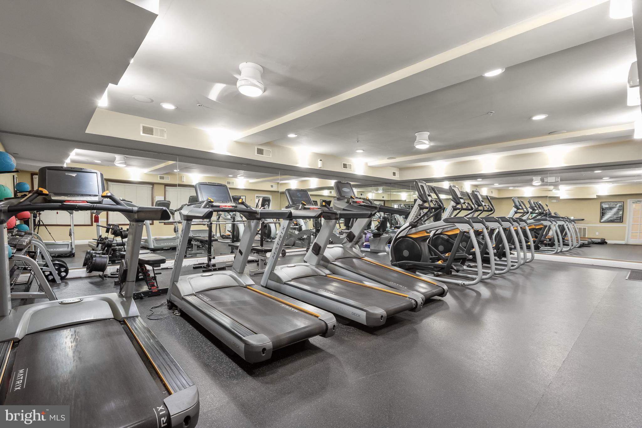 FITZ AT ROCKVILLE TOWN C - Residential