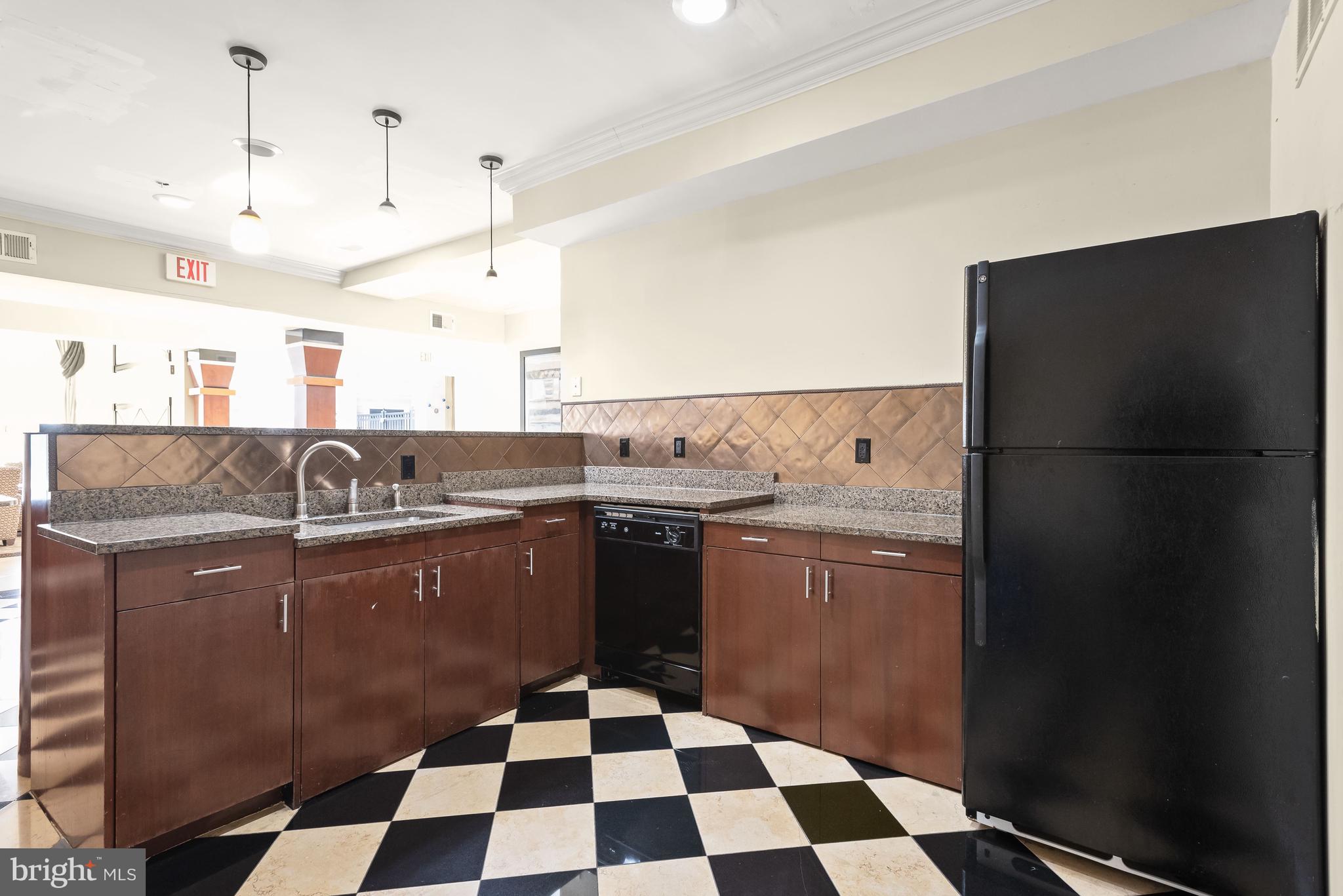 FITZ AT ROCKVILLE TOWN C - Residential