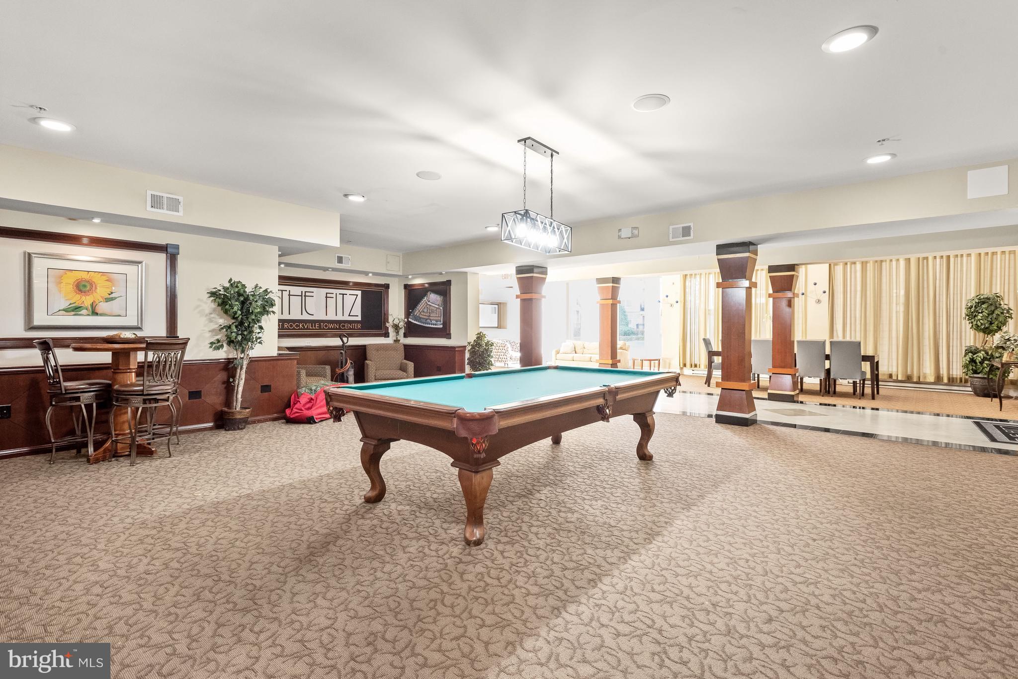 FITZ AT ROCKVILLE TOWN C - Residential