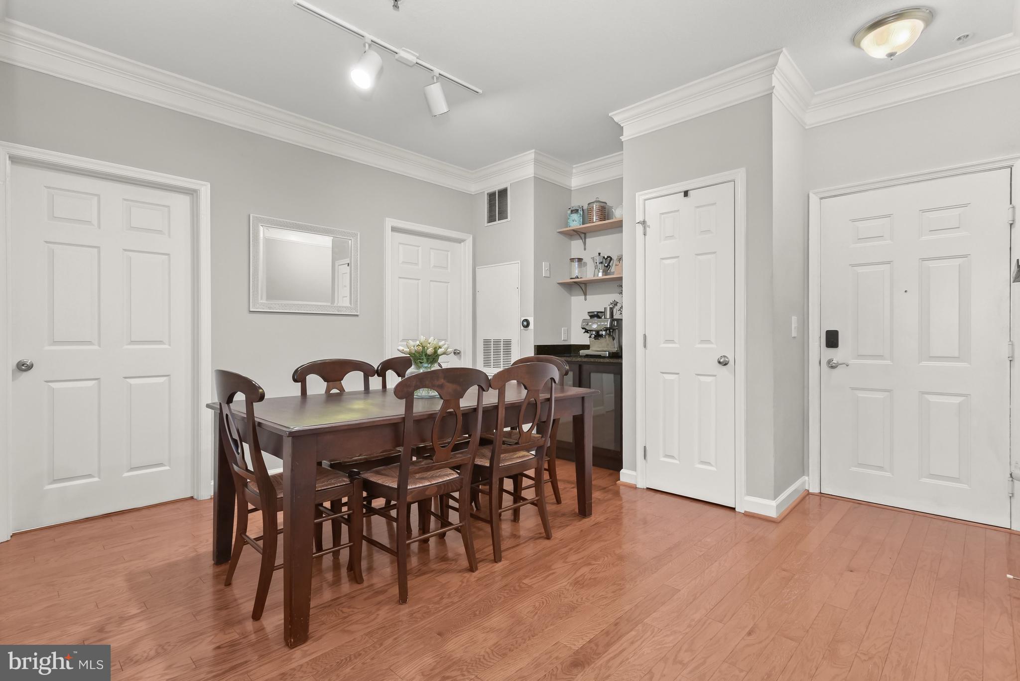 FITZ AT ROCKVILLE TOWN C - Residential