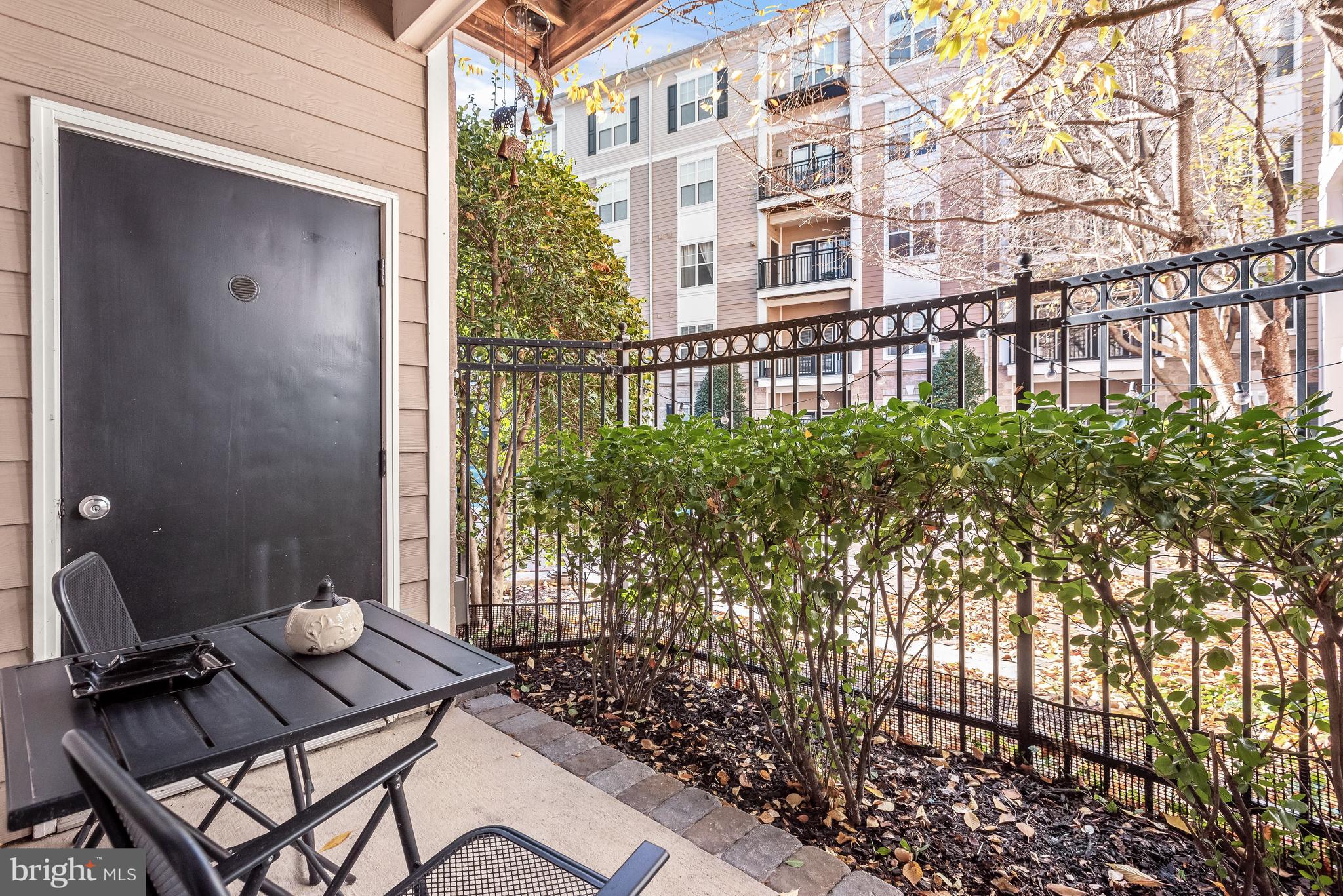 FITZ AT ROCKVILLE TOWN C - Residential