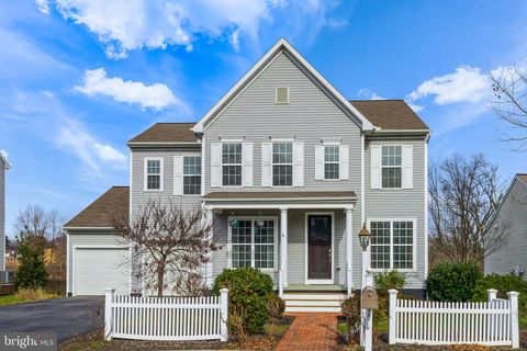 Photo of 1181 Edgemoor Court, Lancaster, PA 17601 (MLS # PALA2046716)