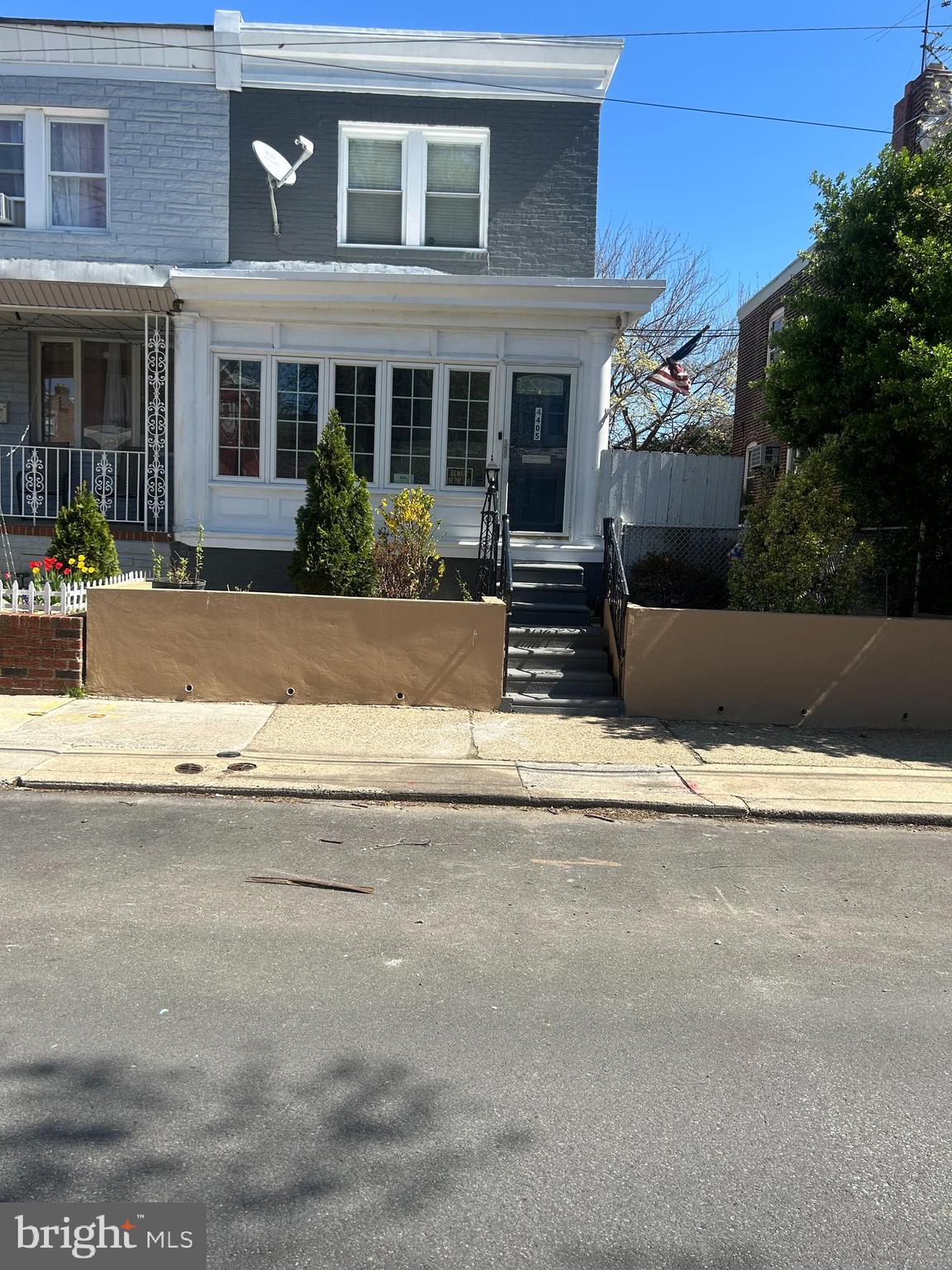 MAYFAIR - Residential