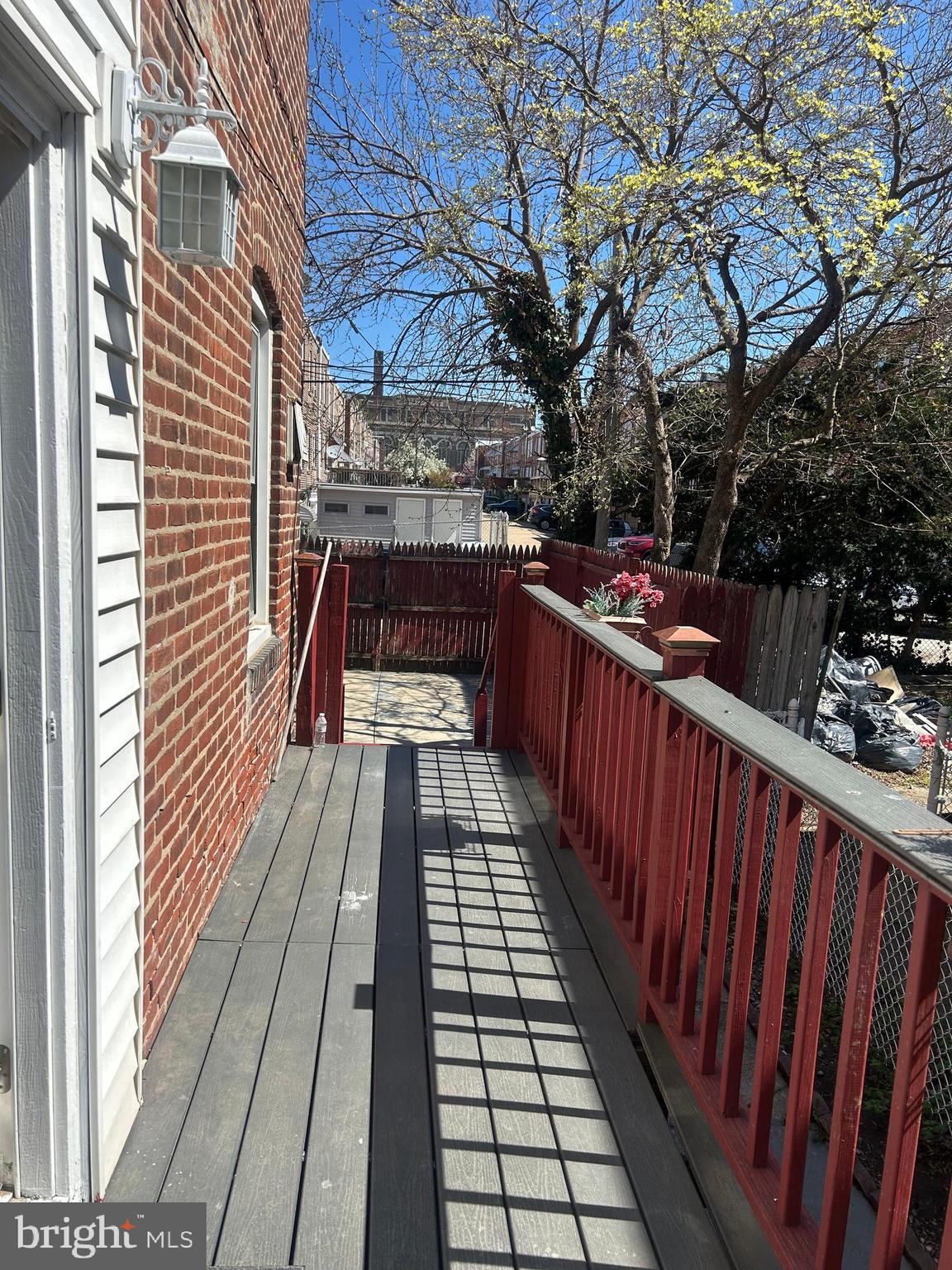 MAYFAIR - Residential