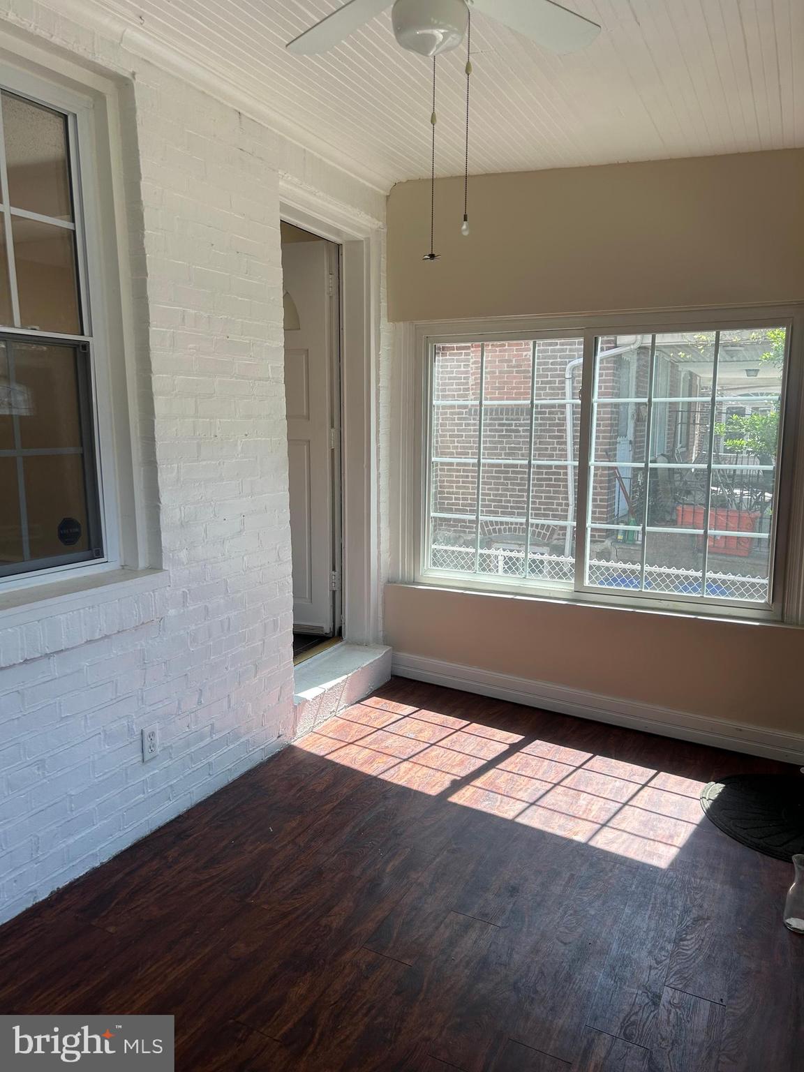 MAYFAIR - Residential